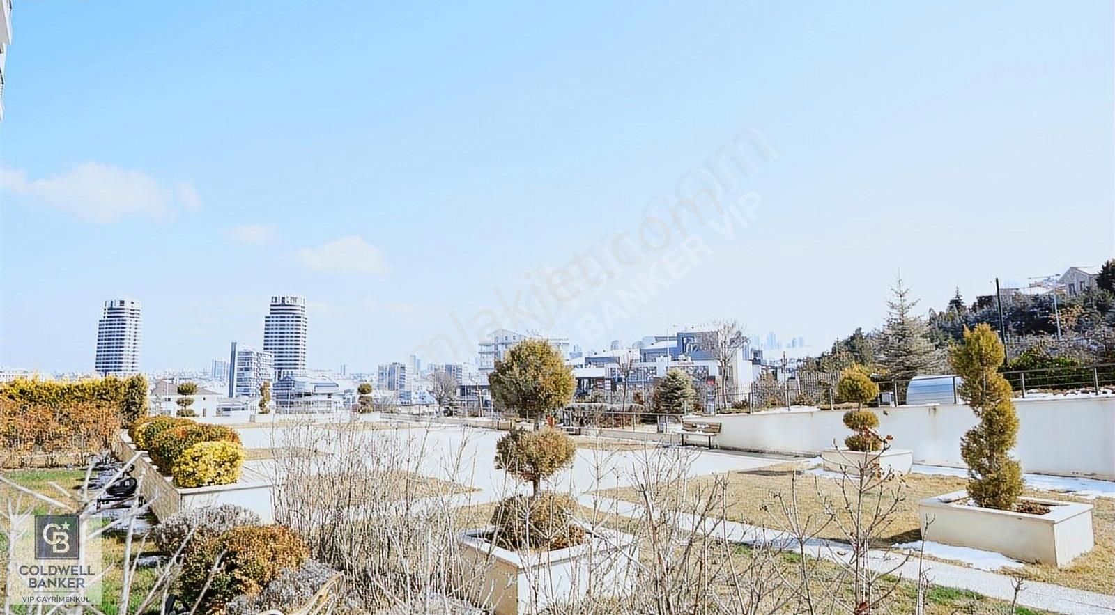 Çankaya Alacaatlı Satılık Daire Park Caddesi Vivendi Sitesi'nde Katta Tek 4,5+1 Satılık Daire