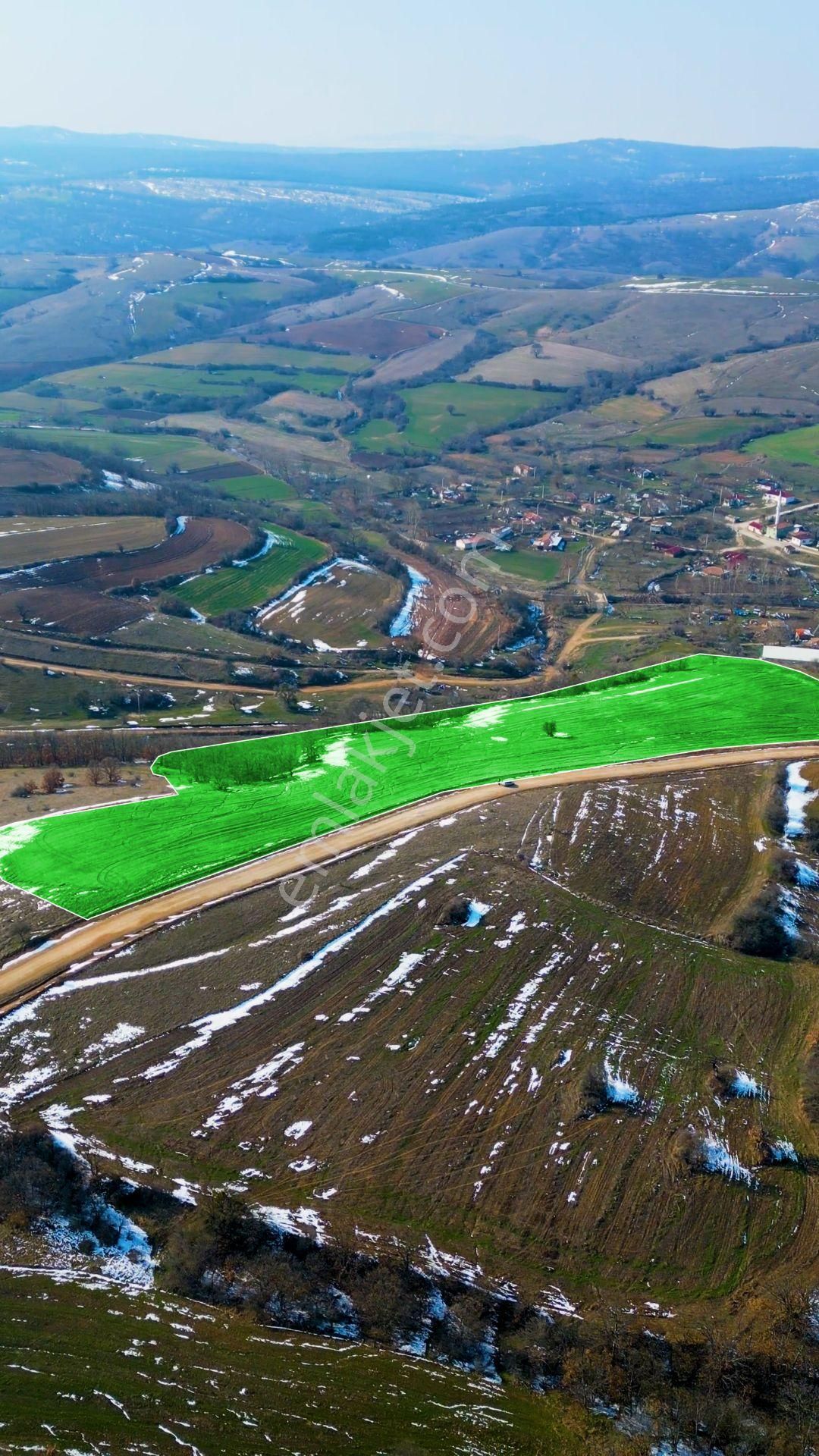 Kofçaz Aşağıkanara Köyü Satılık Konut İmarlı Kırklareli Kofçaz’da Ana Yola Cephe Köy Dibi arazi