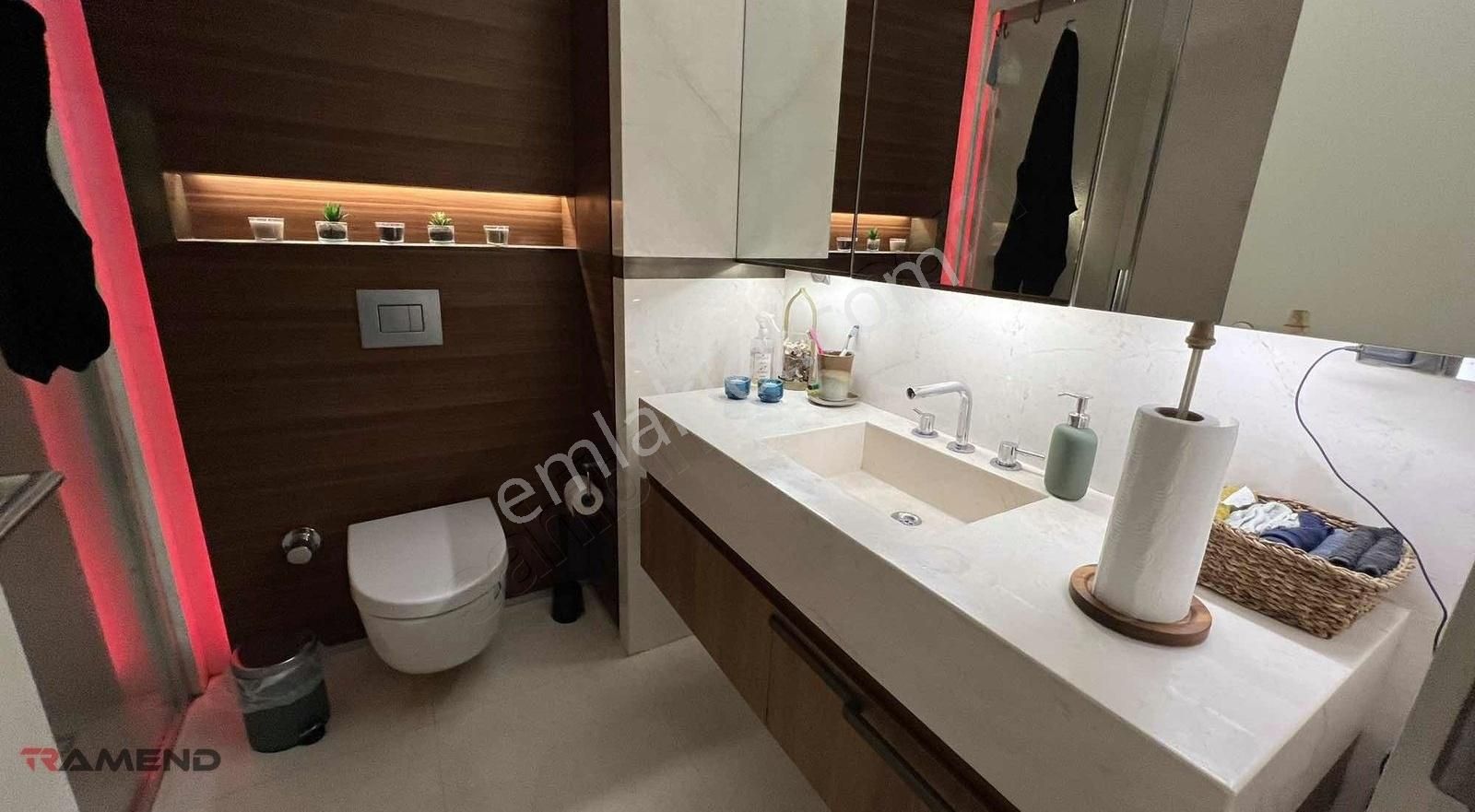 Şişli Fulya Satılık Residence Şişli Torun Centerde Yüksek Kat Satılık 1+1 Daire