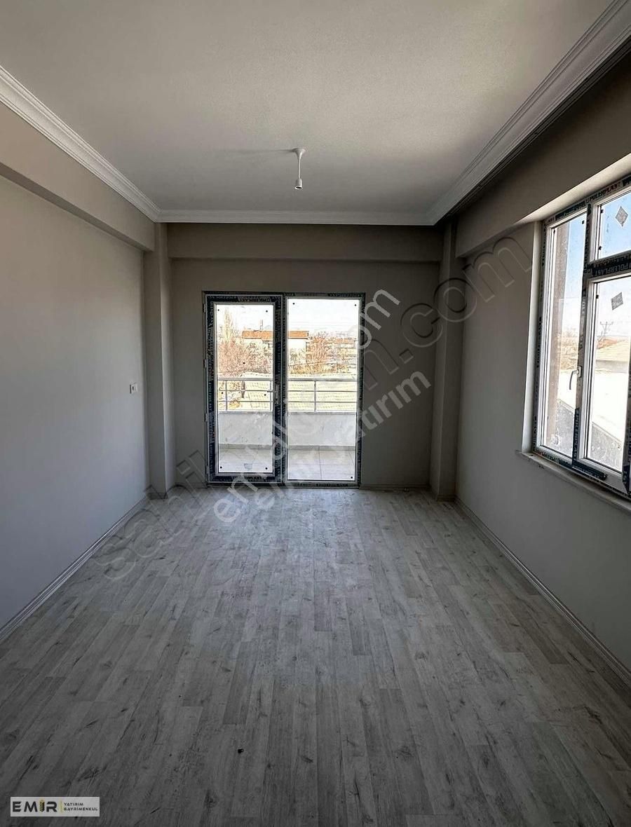 Karatay İstiklal Kiralık Daire İstiklal Mahallesinde Şehir Hastanesine Yakın 2+1 Kiralık Daire