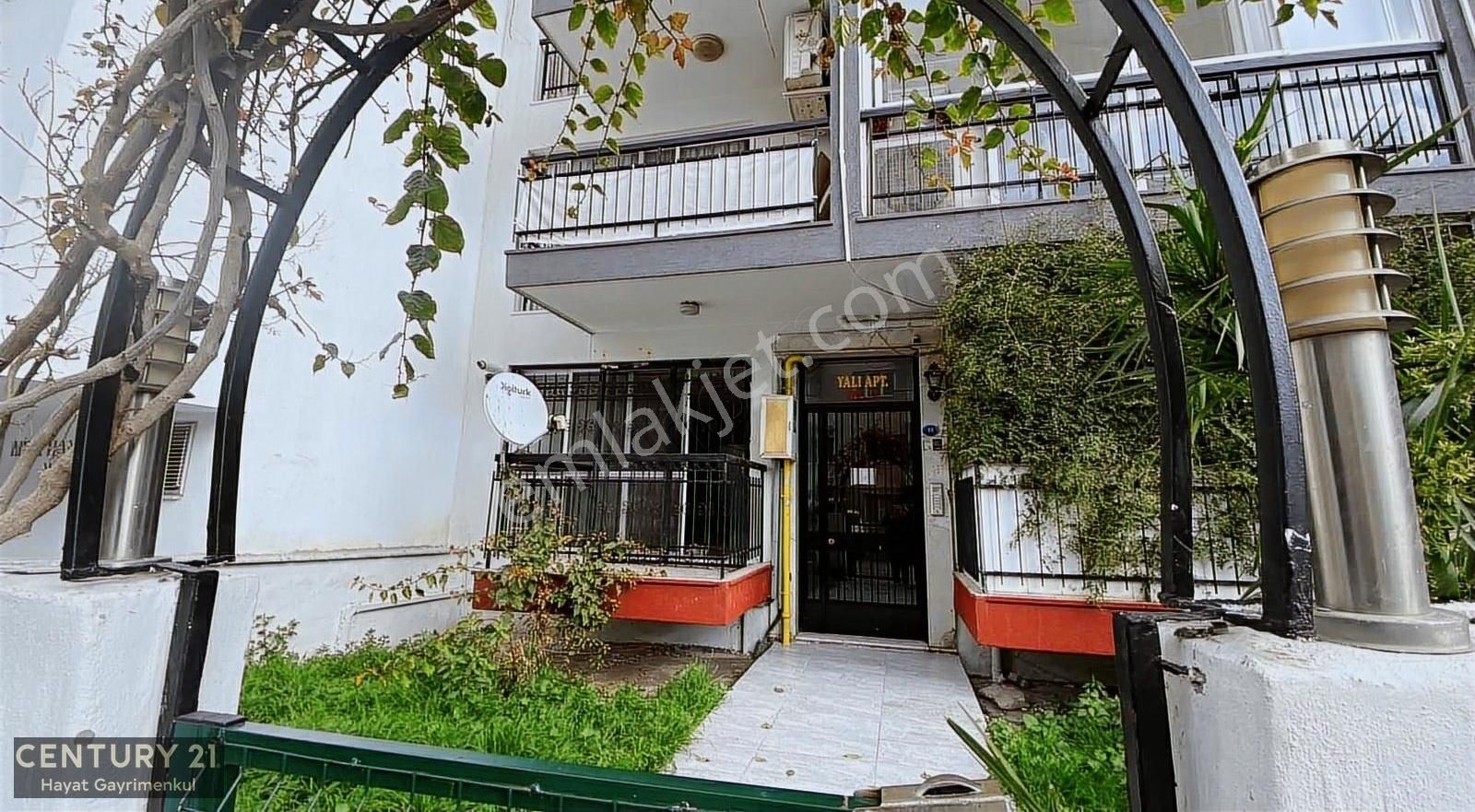 Karşıyaka Yalı Satılık Daire Karşıyaka Yalı Mahallesi Satılık 3+1 Daire