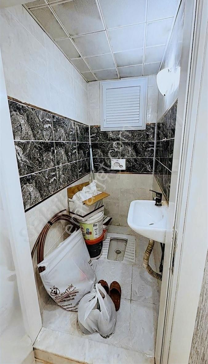 Çarşı Merkezde Teraslı 3+1 İzbana 5 Dakika 180 M2 Ara Kat - Görsel 6