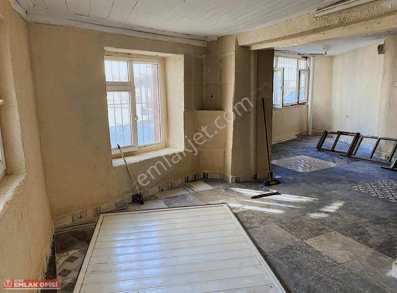 Seo'dan Kemalpaşada İki Katlı Müstakil Ev - Görsel 22