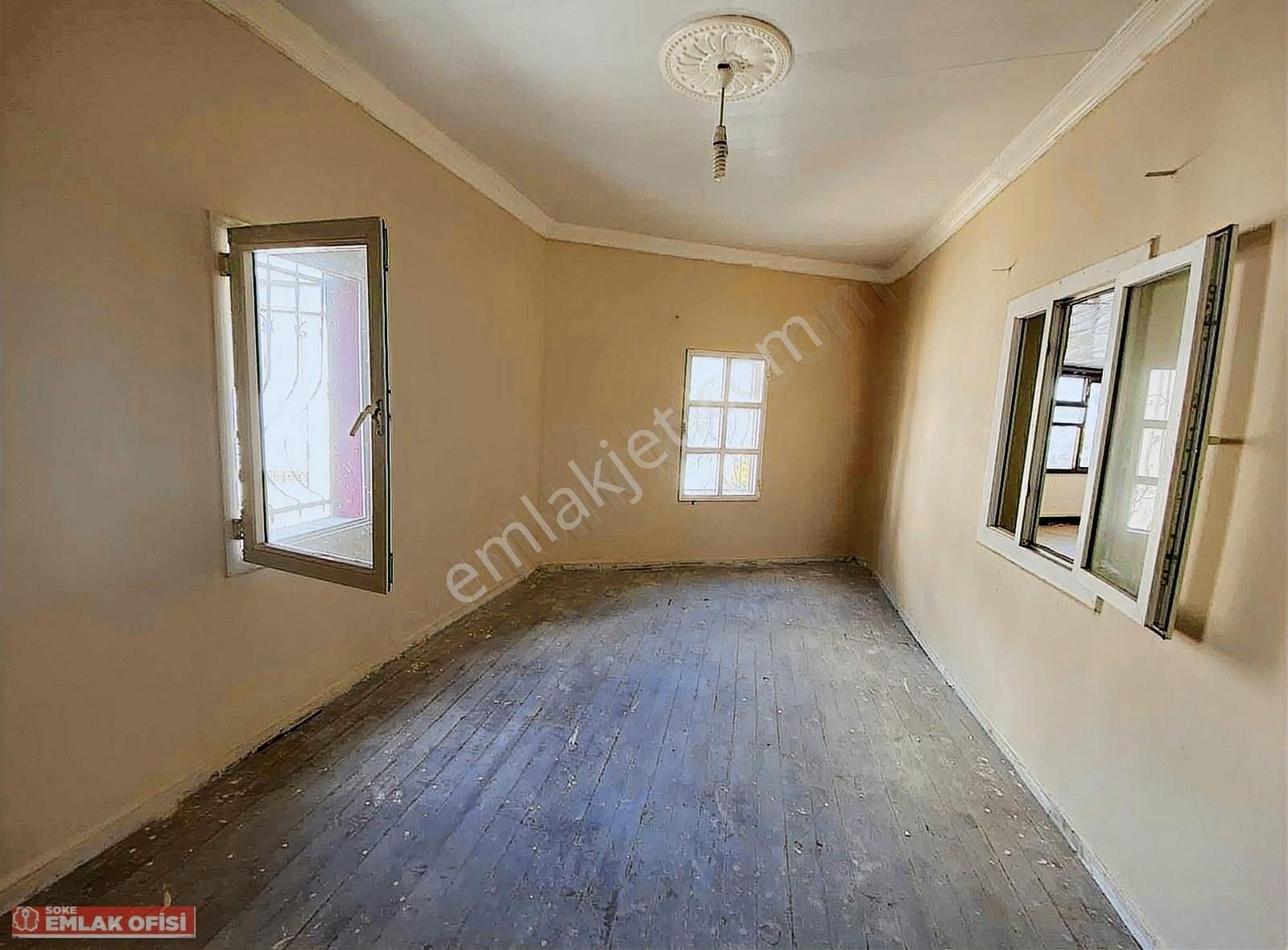 Seo'dan Kemalpaşada İki Katlı Müstakil Ev - Görsel 9