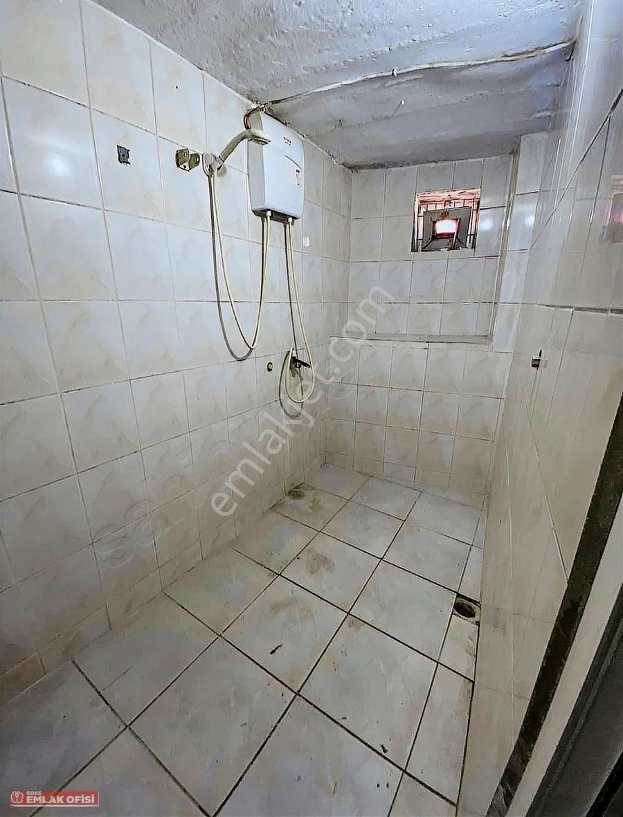 Seo'dan Kemalpaşada İki Katlı Müstakil Ev - Görsel 18