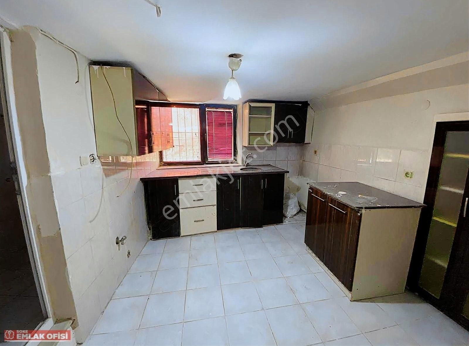 Seo'dan Kemalpaşada İki Katlı Müstakil Ev - Görsel 27