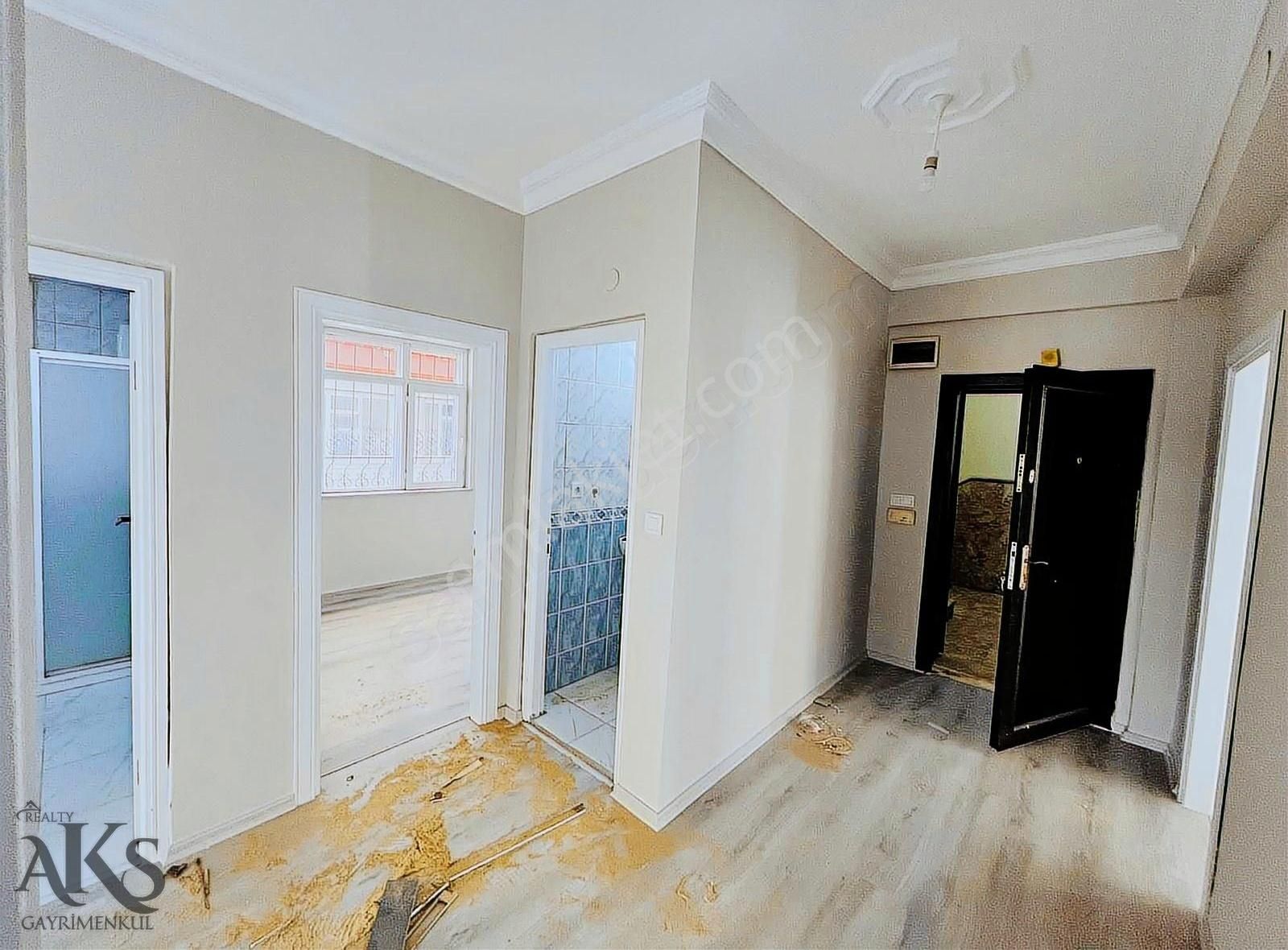 Kepez Kuzeyyaka Satılık Daire Kuzeyyaka Mh'de 3+1 130m2 1.katta Masrafsız Kullanışlı Daire