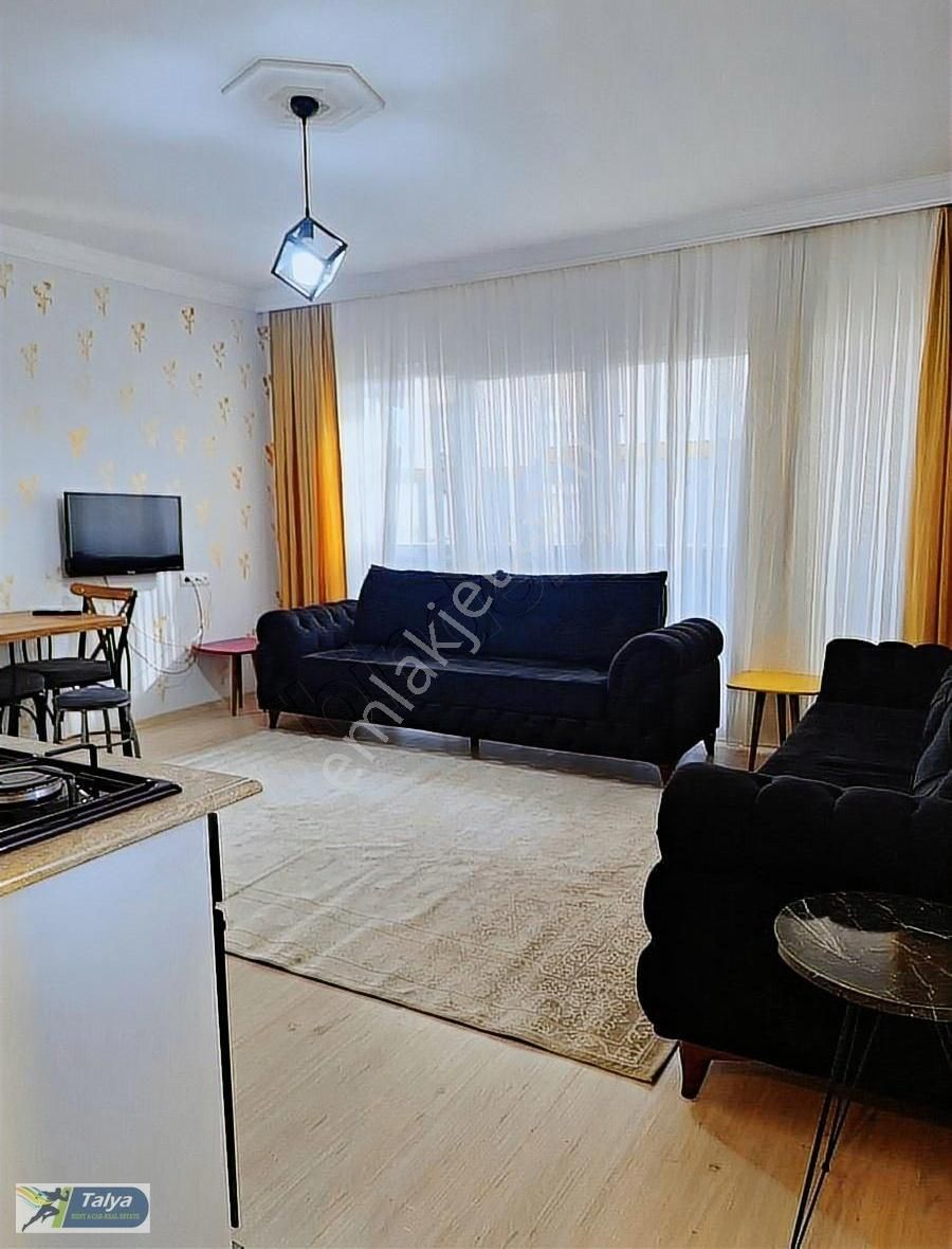 Muratpaşa Güzeloba Kiralık Daire Tek Ay 3 Aylıkta Verilir Kundu Yolunda Eşyalı Havuzlu Şık 1+1