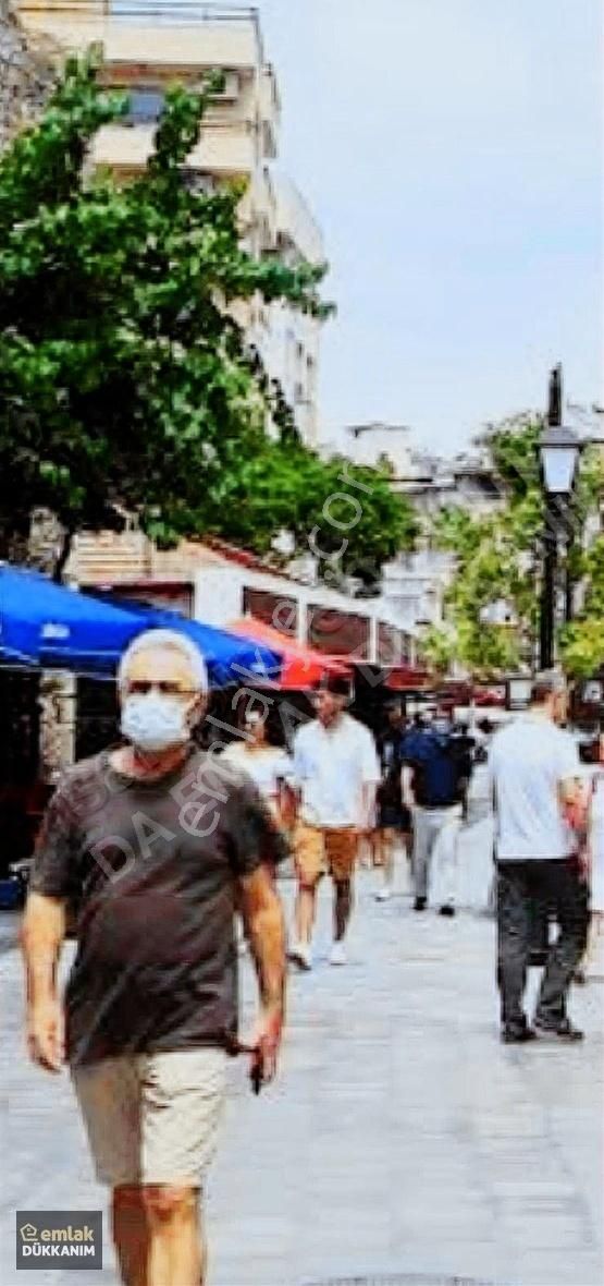 Kuşadası Camikebir Satılık Dükkan & Mağaza Kuşadası En İşlek Caddesinde Kiracılı Satılık Çift Çephe Dükkan