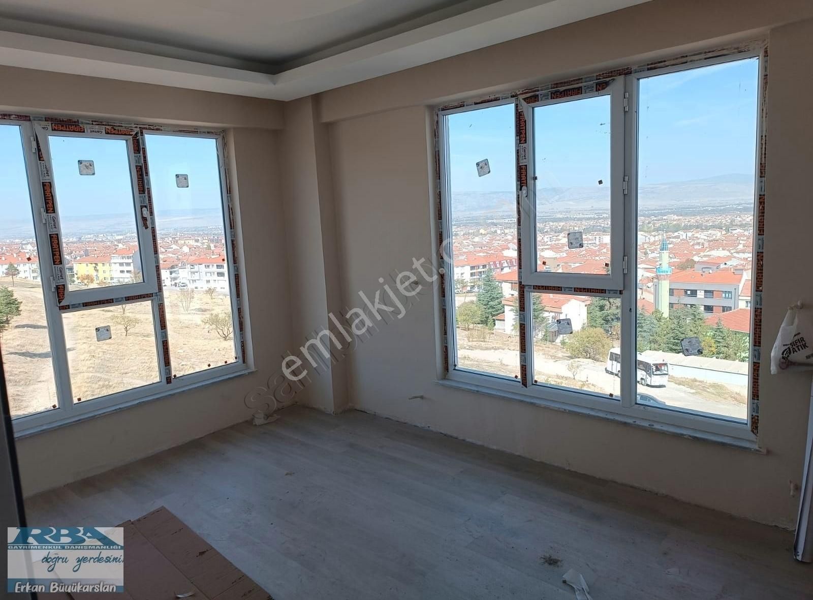 Emek Mahallesinde 2+0 Sıfır Daire Rba Dan