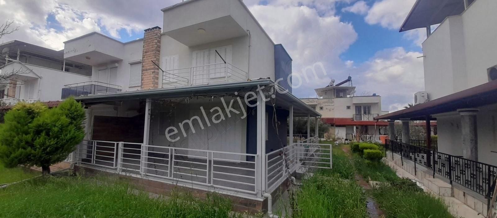Lüks Havuzlu Villa