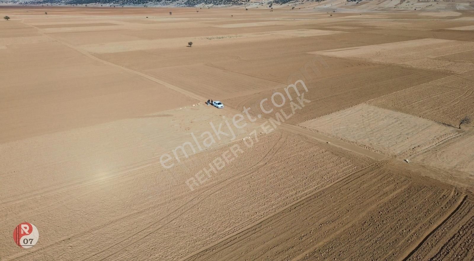 Antalya Korkuteli İmecik Mahallesin'de 843 M2 Satılık Tarla - Görsel 2