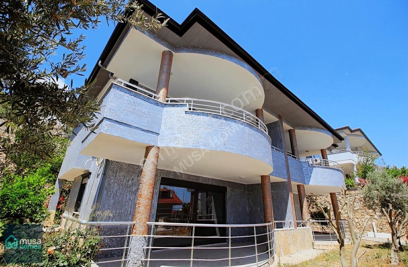 Alanya Bektaş Satılık Villa Alanya Bektaş Mah, Site İçi, 3+1 Özel Dekorasyon Villa