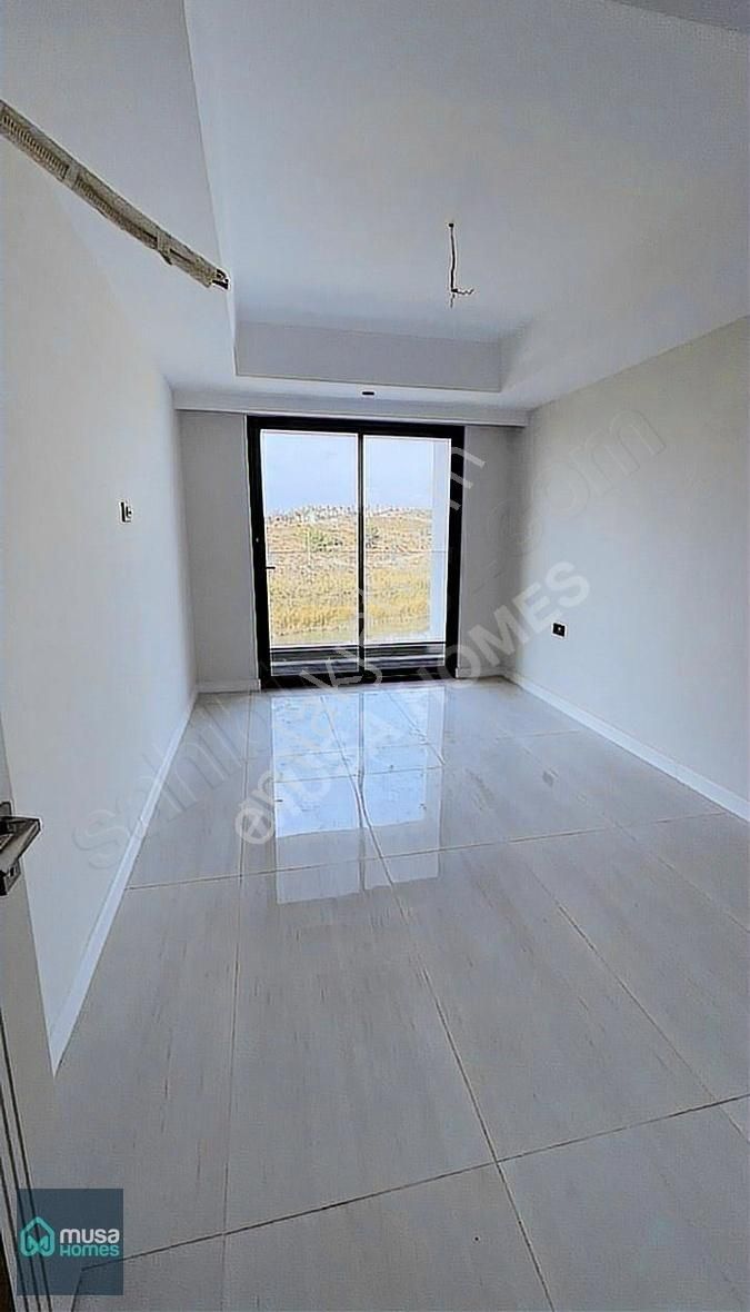 Türkler Azura World&hotel De Satılık 1+1 Daire - Görsel 15