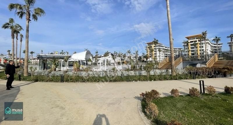 Türkler Azura World&hotel De Satılık 1+1 Daire - Görsel 17