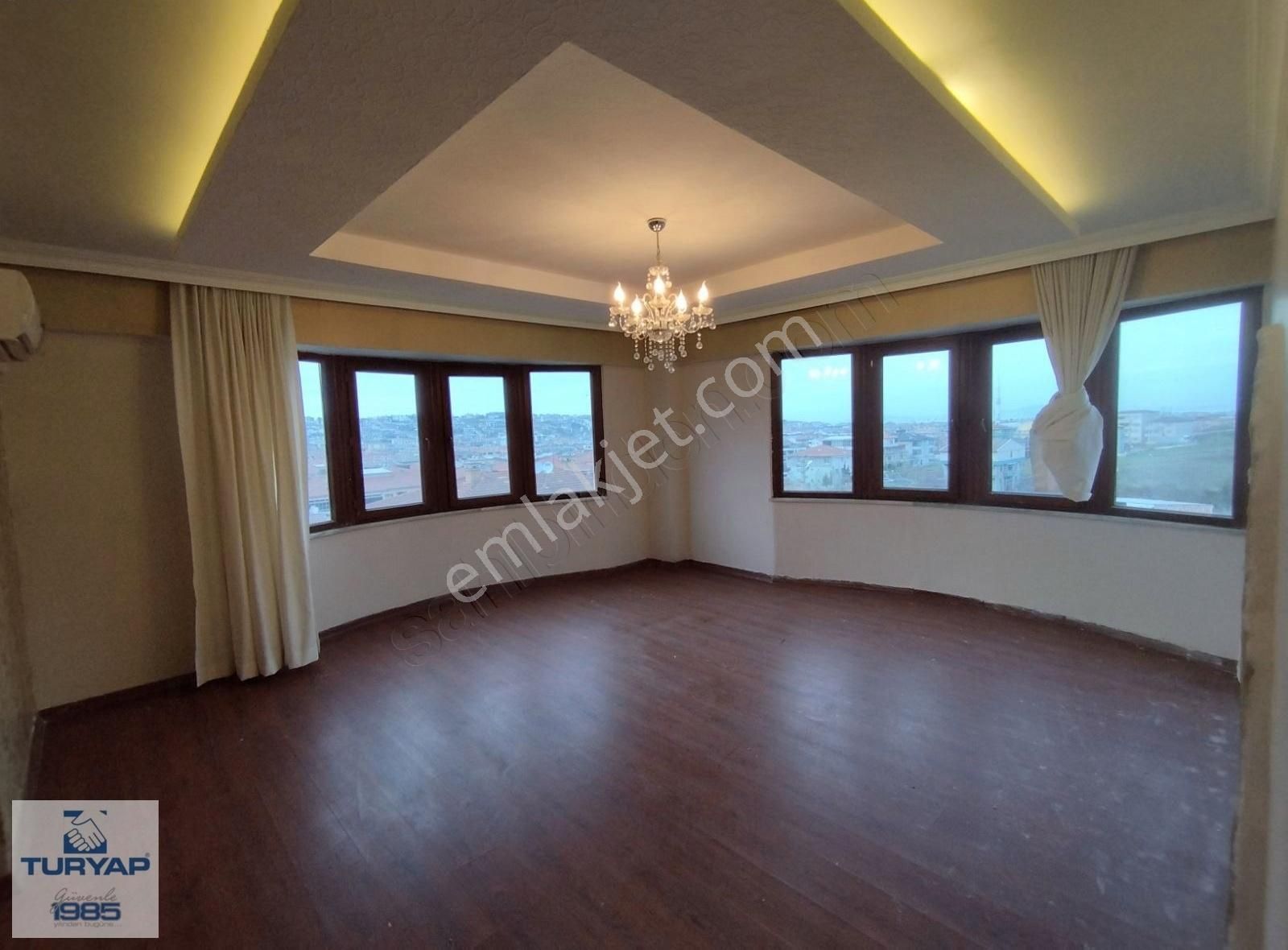 Araştırma Hastanesine Komşu Havuzlu Site İçerisinde Lüx Villa - Görsel 3