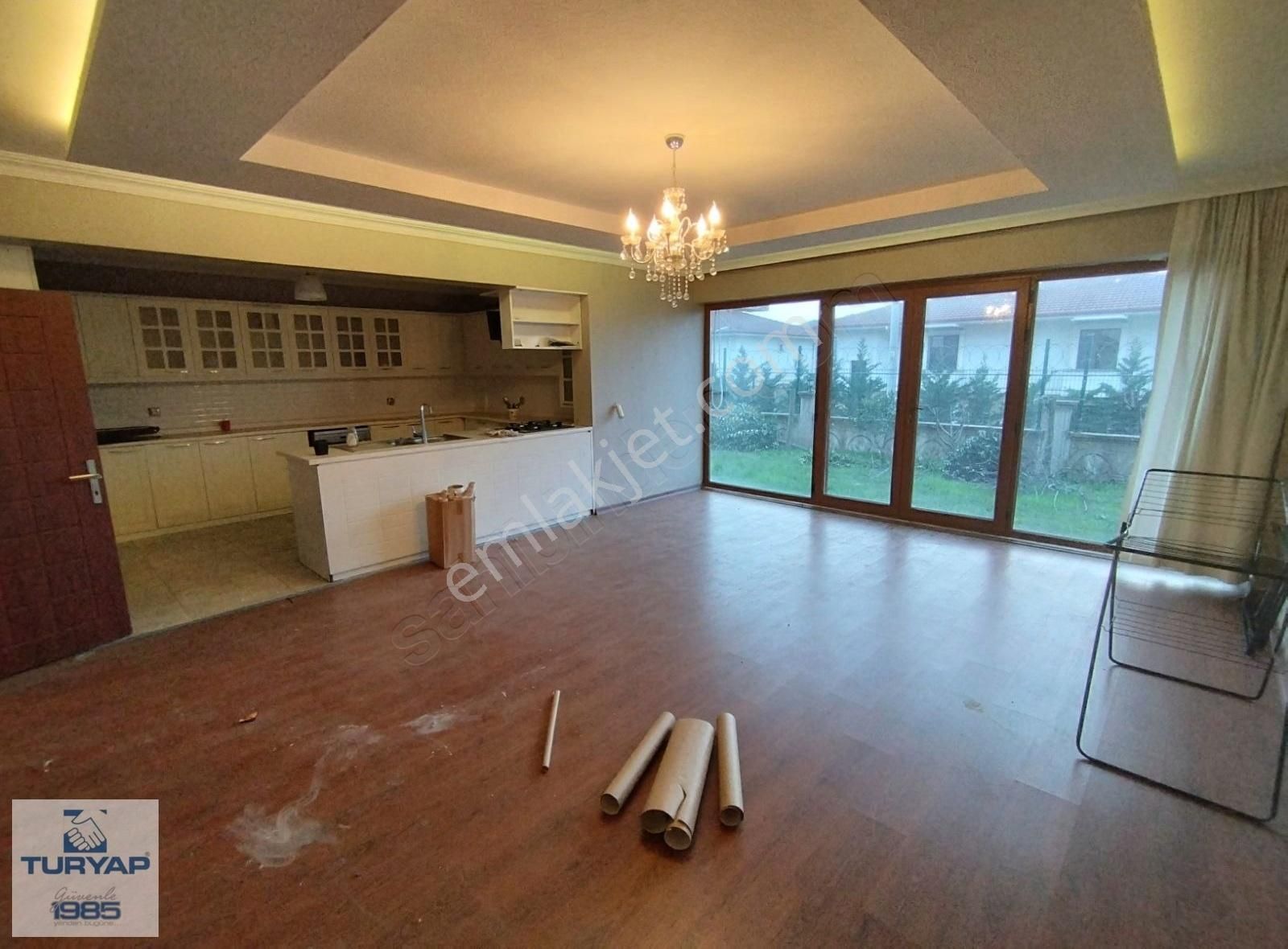 Araştırma Hastanesine Komşu Havuzlu Site İçerisinde Lüx Villa - Görsel 18