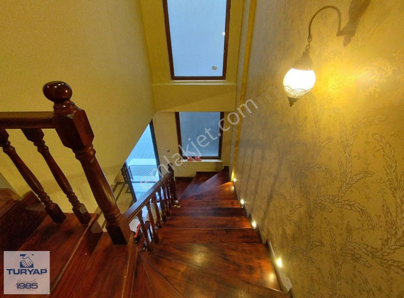 Araştırma Hastanesine Komşu Havuzlu Site İçerisinde Lüx Villa - Görsel 14