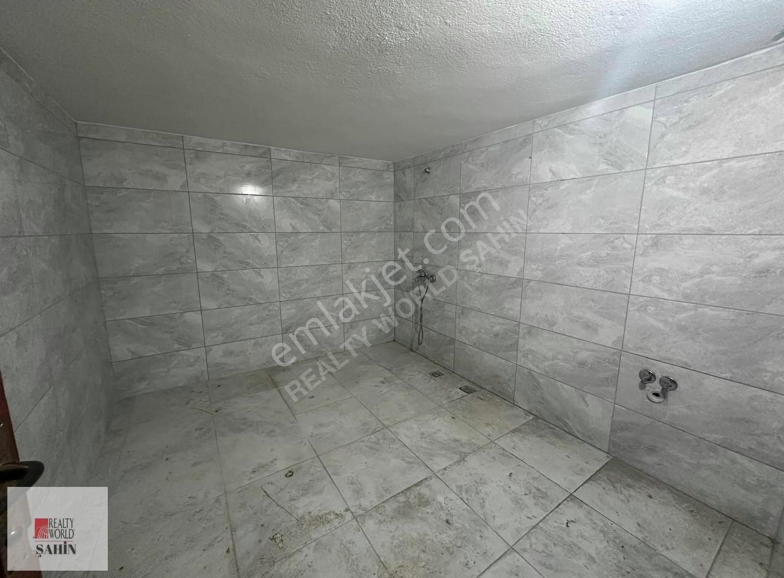 Serik Merkez Kiralık Daire Antalya Serik Merkez Mah. Atatürk Cad. Üzeri 2+1 Kiralık Daire