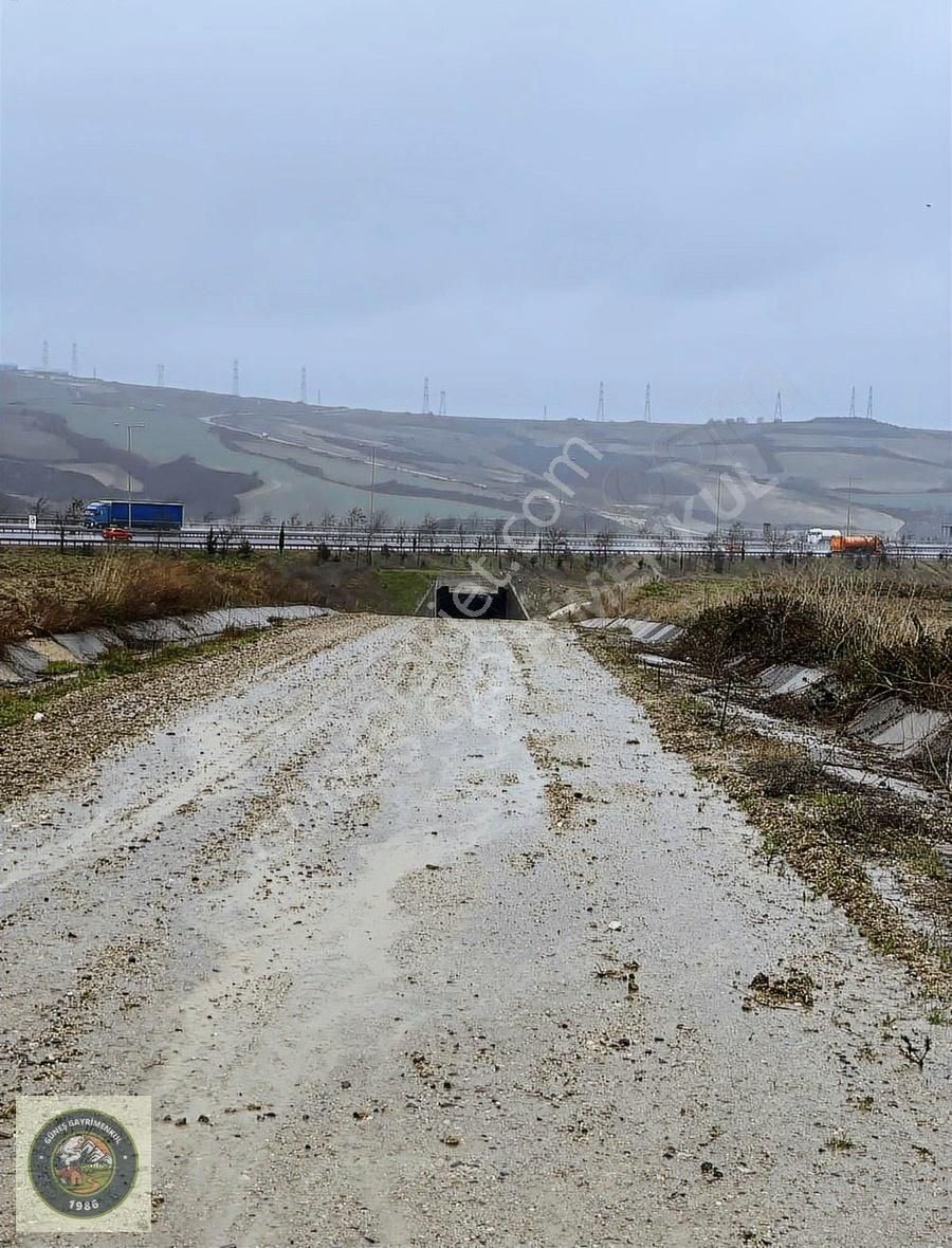 Çatalca Nakkaş Satılık Tarla Çatalca Nakkaş' Da Kupon Yer.