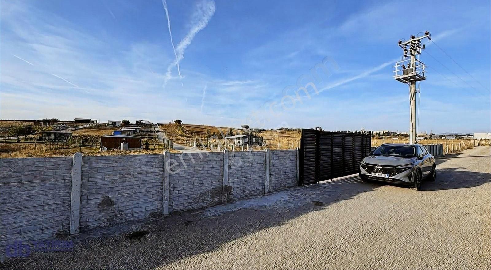 Menderes Oğlananasında 350 M2 Doğayla İç İçe Satılık Yaşam Alanı