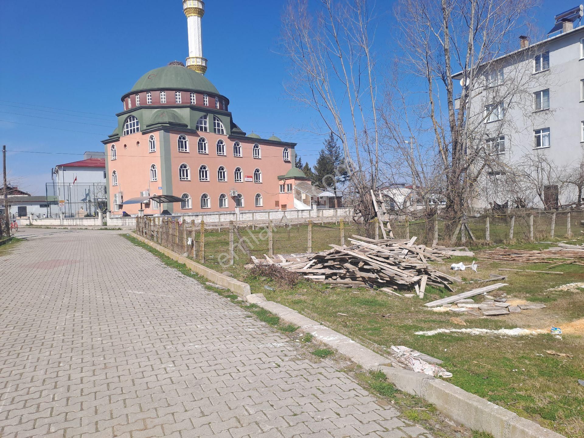 Terme Bahçelievler Satılık Konut İmarlı Alibey'den Terme Bahçelievler Mah.de Satılık Köşe Başı Satılık Arsa