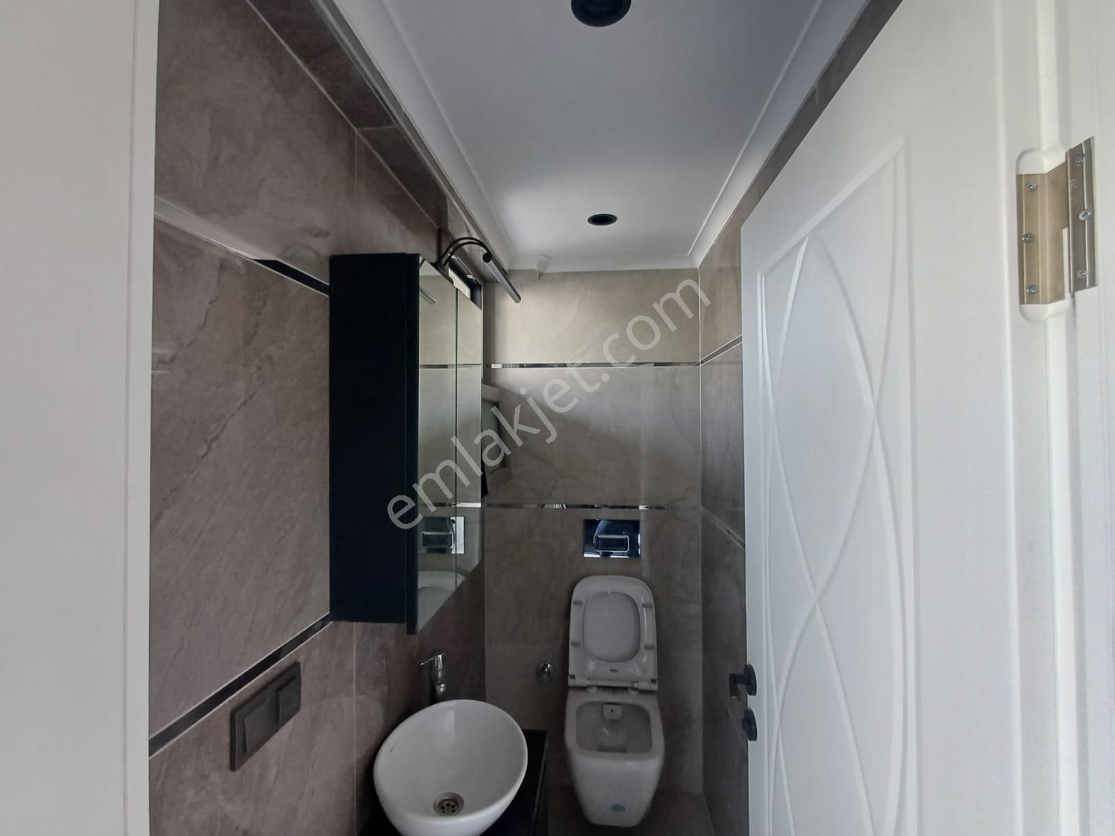 Stop’tan Akarca’da Denize Yürüme Mesafesinde Lüks 4+1 Müstakil Villa - Görsel 24