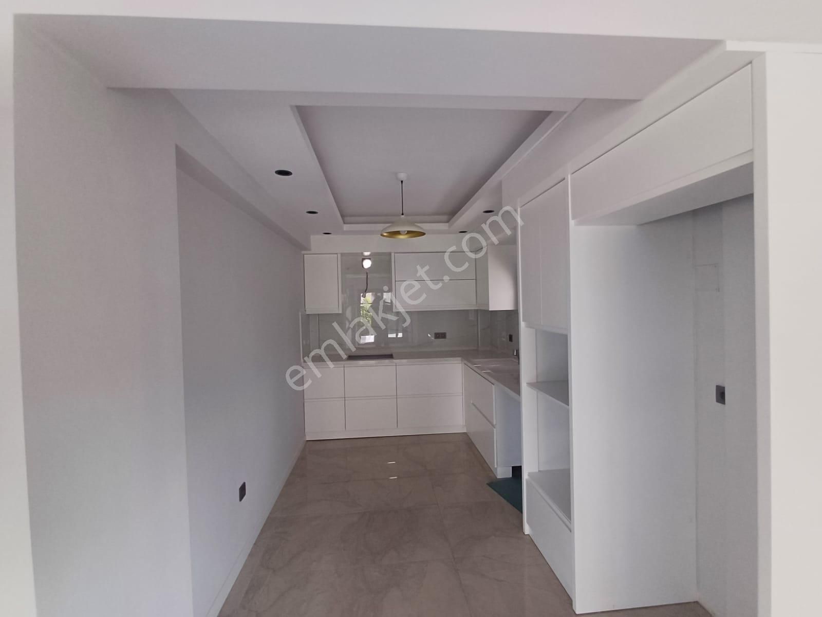 Stop’tan Akarca’da Denize Yürüme Mesafesinde Lüks 4+1 Müstakil Villa - Görsel 6