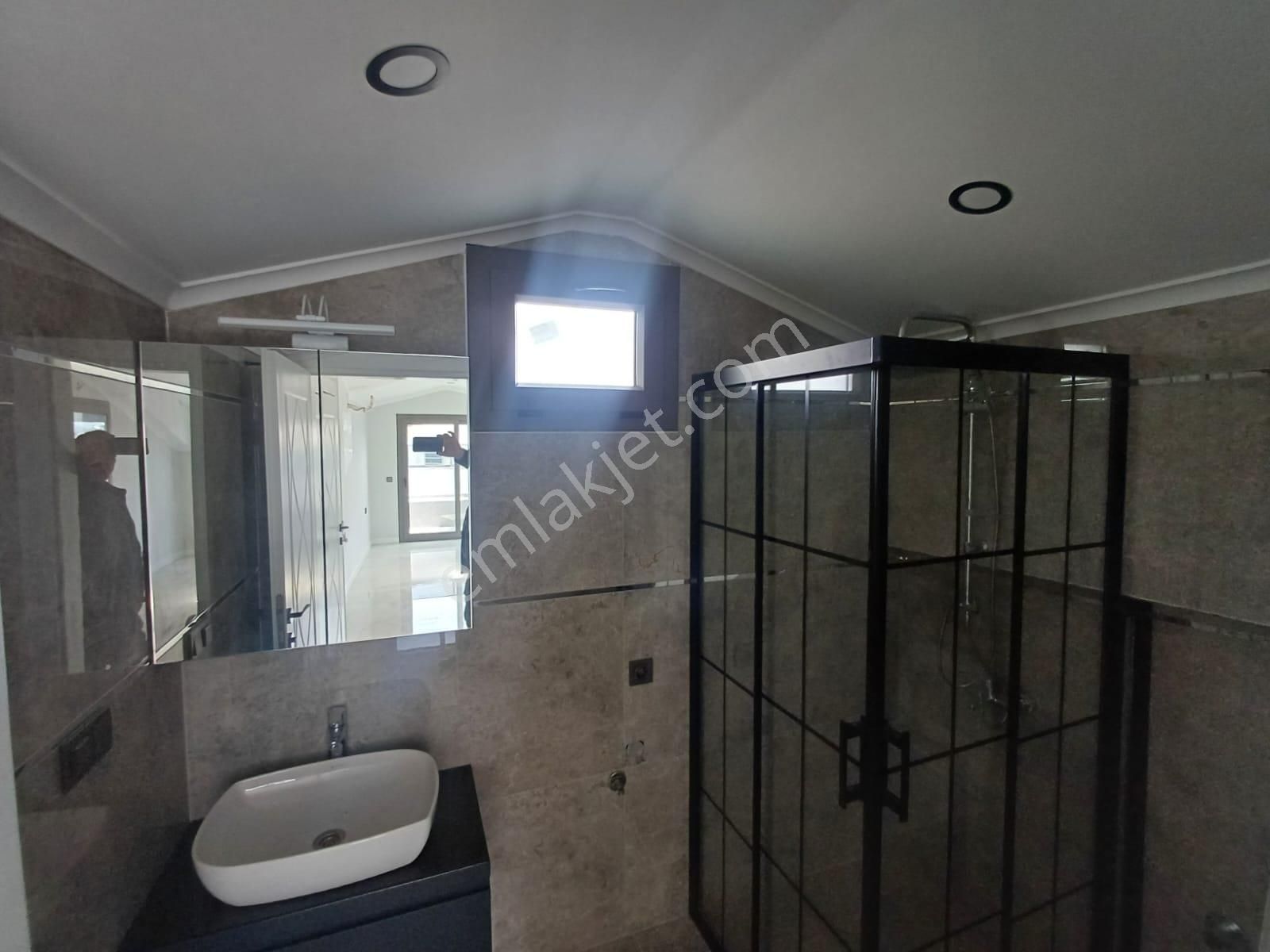 Stop’tan Akarca’da Denize Yürüme Mesafesinde Lüks 4+1 Müstakil Villa - Görsel 21