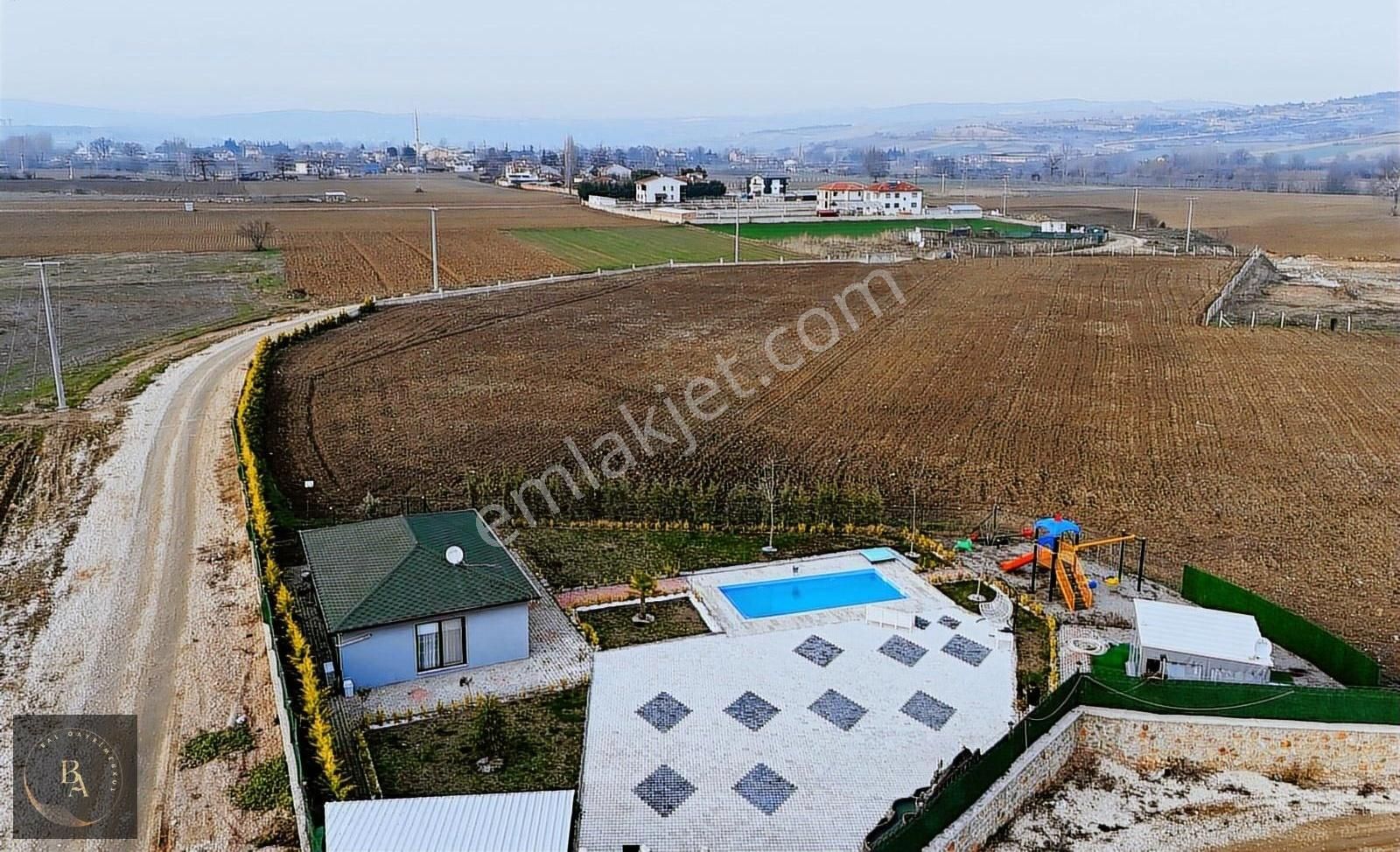 İnegöl Kulaca Satılık Tarla Bal'dan Fırsat Fiyat Kulaca'da Tarla Ve Havuzlu Hobi Bahçesi