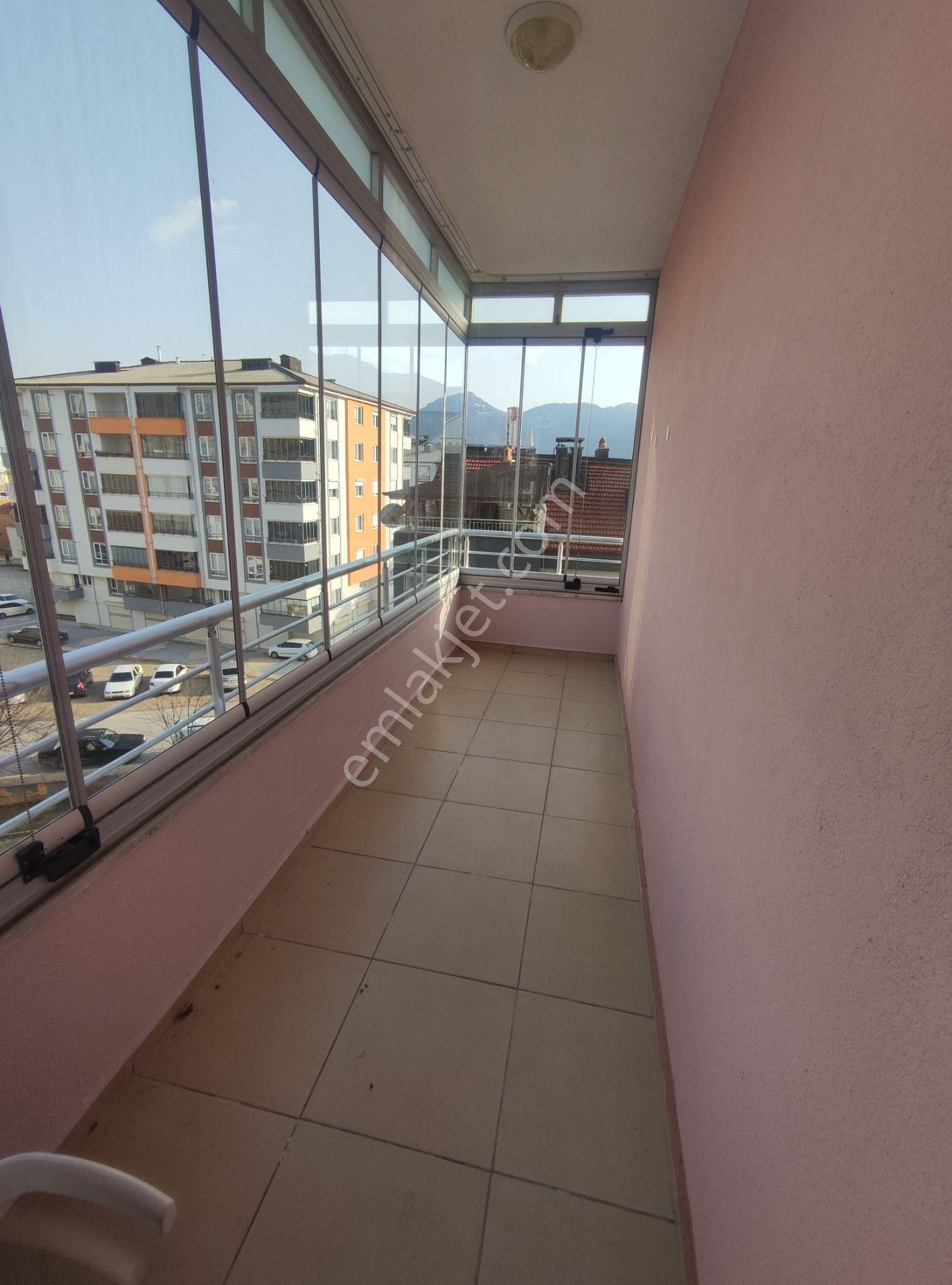 Özpınar,dan Sofuhane Kiralık Daire 3+1 Kombili 3.kat 150 M Çift Balkonlu - Görsel 7