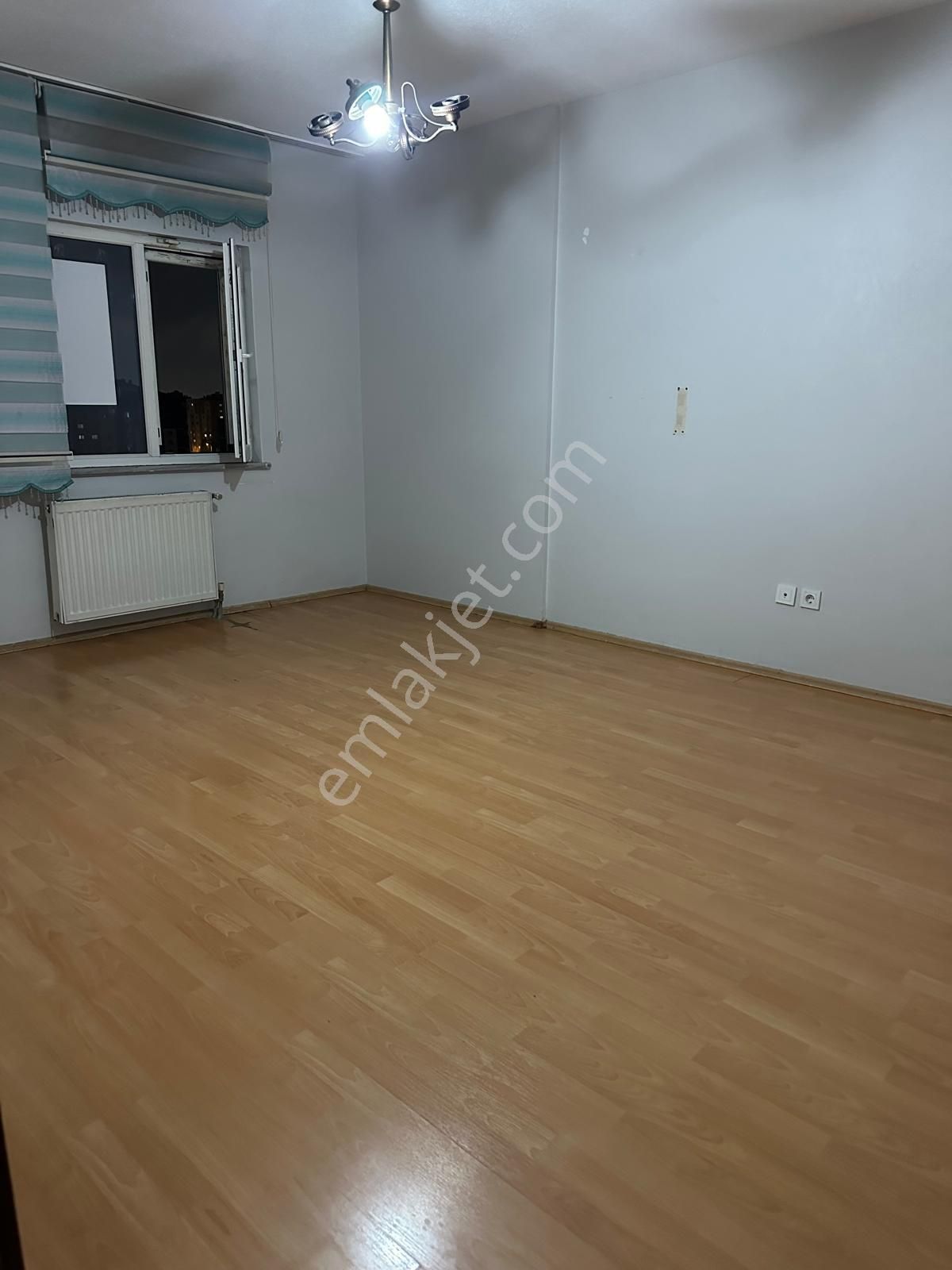 Başakşehir Başak Kiralık Daire Başakşehir 4. Etap 1. Kısımda 87 M2 2+1 Kiralık Daire