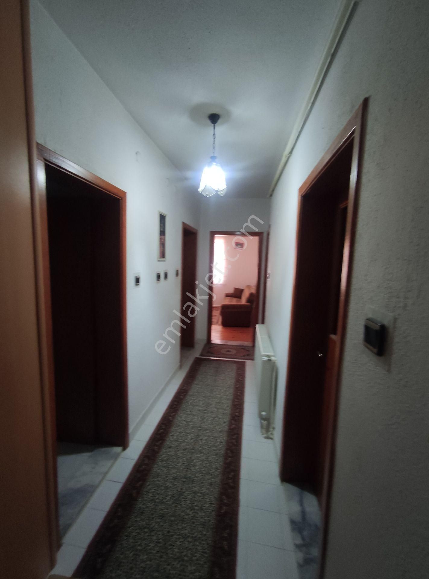 Özpınar,dan Yenicami Kiralık Full Eşyalı Daire 3+1 Kombili 4.kat Merdivenli - Görsel 11