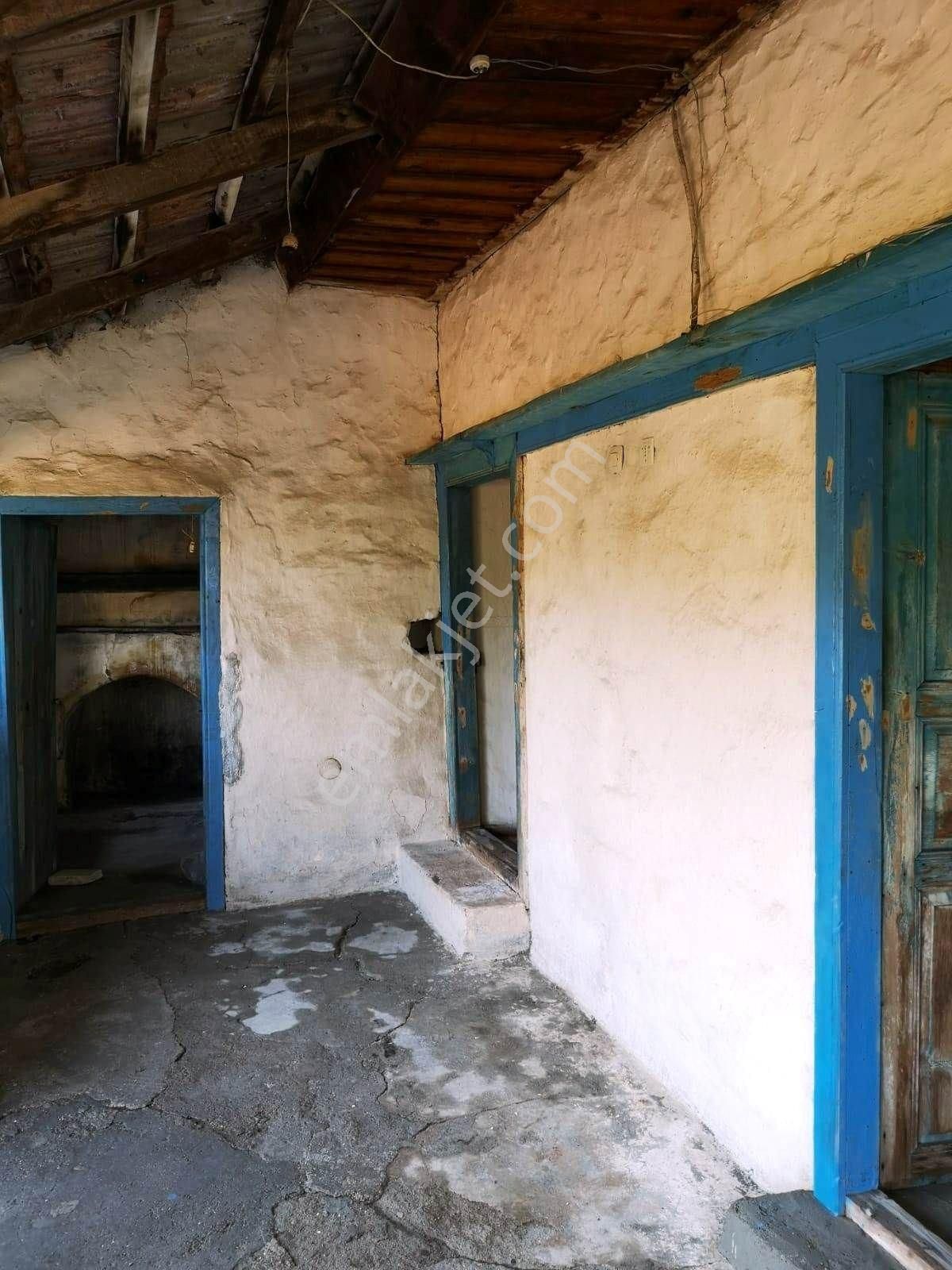 Milas'ta Doğal Güzellikler İçinde Satılık Müstakil Ev - Görsel 6