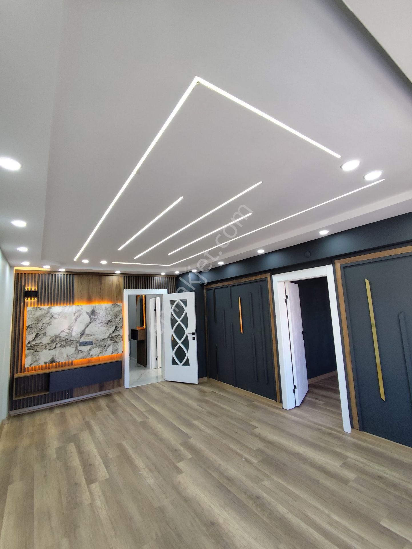 Sincan Akşemsettin Mahallesinde Full Yapılı Ön Cephe Arakat 3+1 Daire