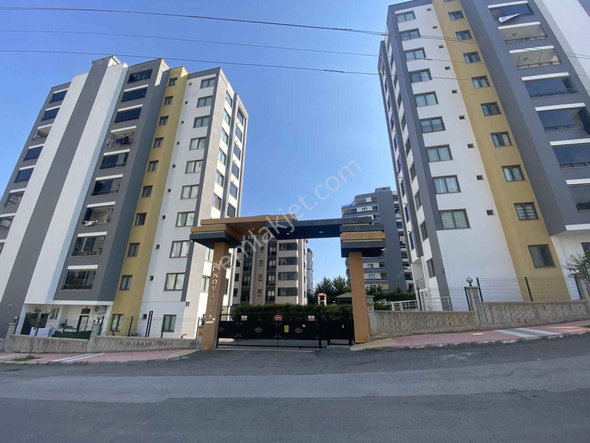 Yenişehir Batıkent Satılık Daire Yenişehir Batıkent Mh. Novamis Sitesinde Krediye Uygun 4+1 Daire