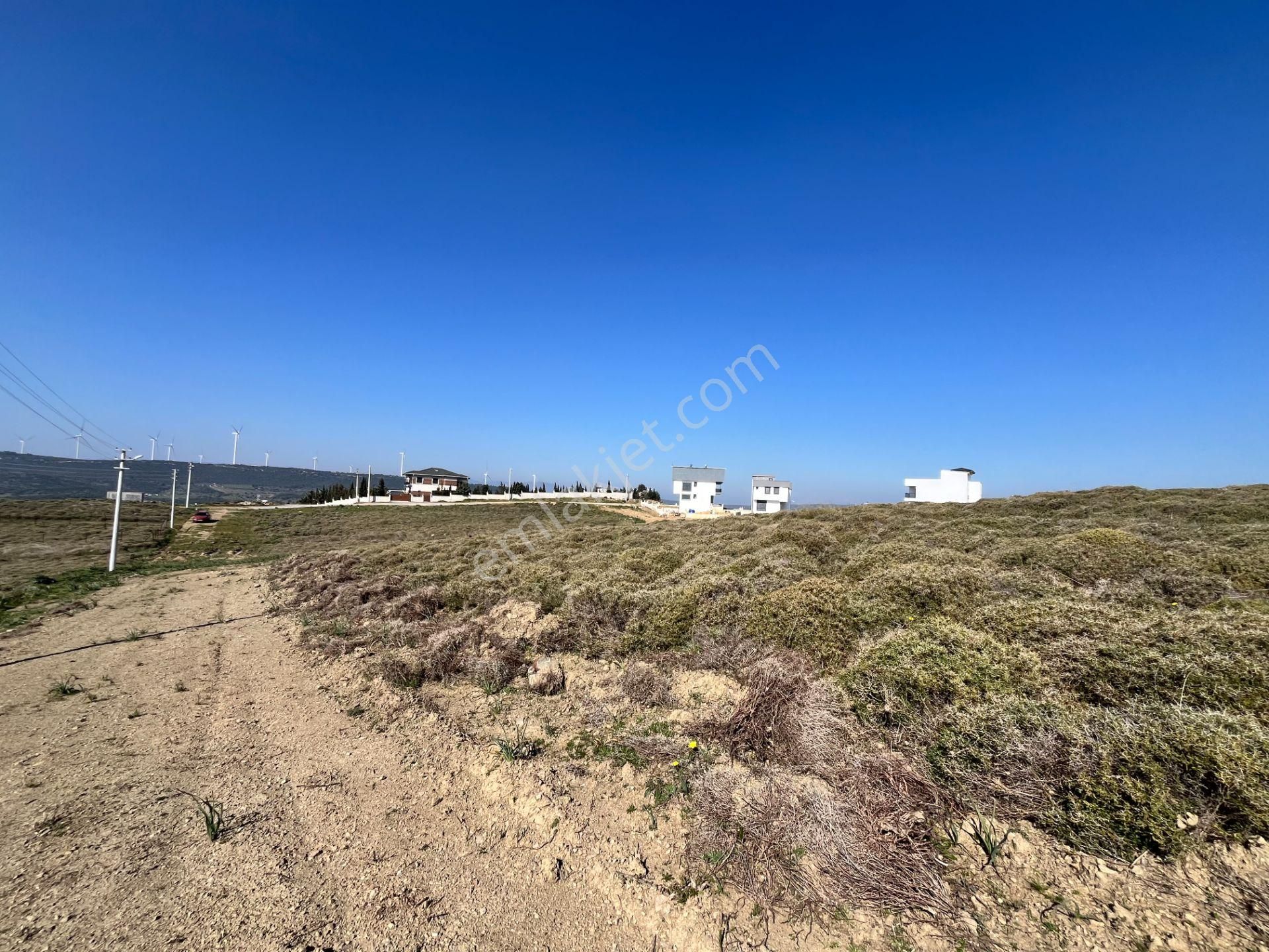 Seferihisar Düzce Mahallesi'nde Yatırıma Uygun Satılık Villa İmarlı Arsa - Görsel 2