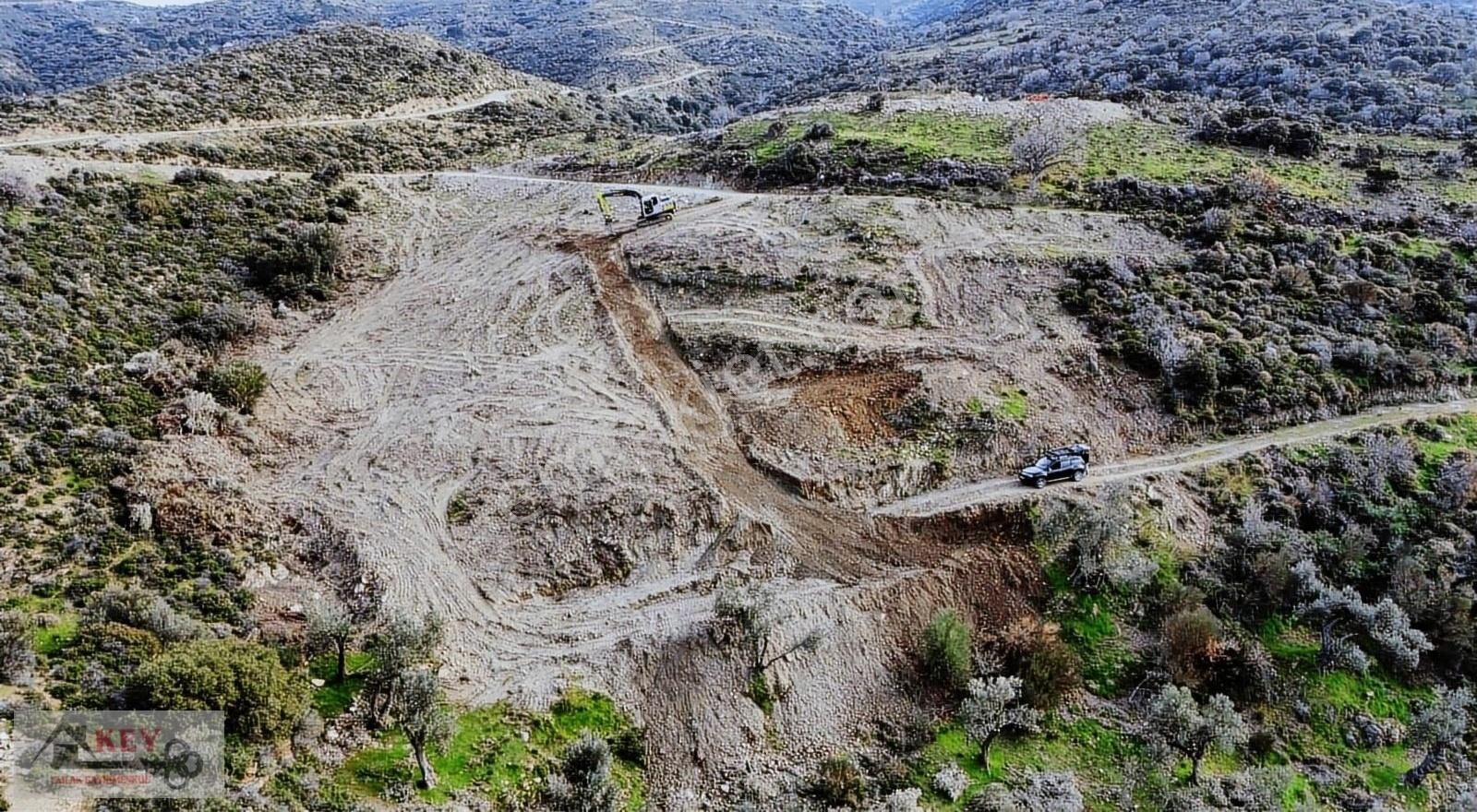 Karaburun Sarpıncık'ta Deniz Manzaralı Resmi Hisseli Tarla Sat - Görsel 2