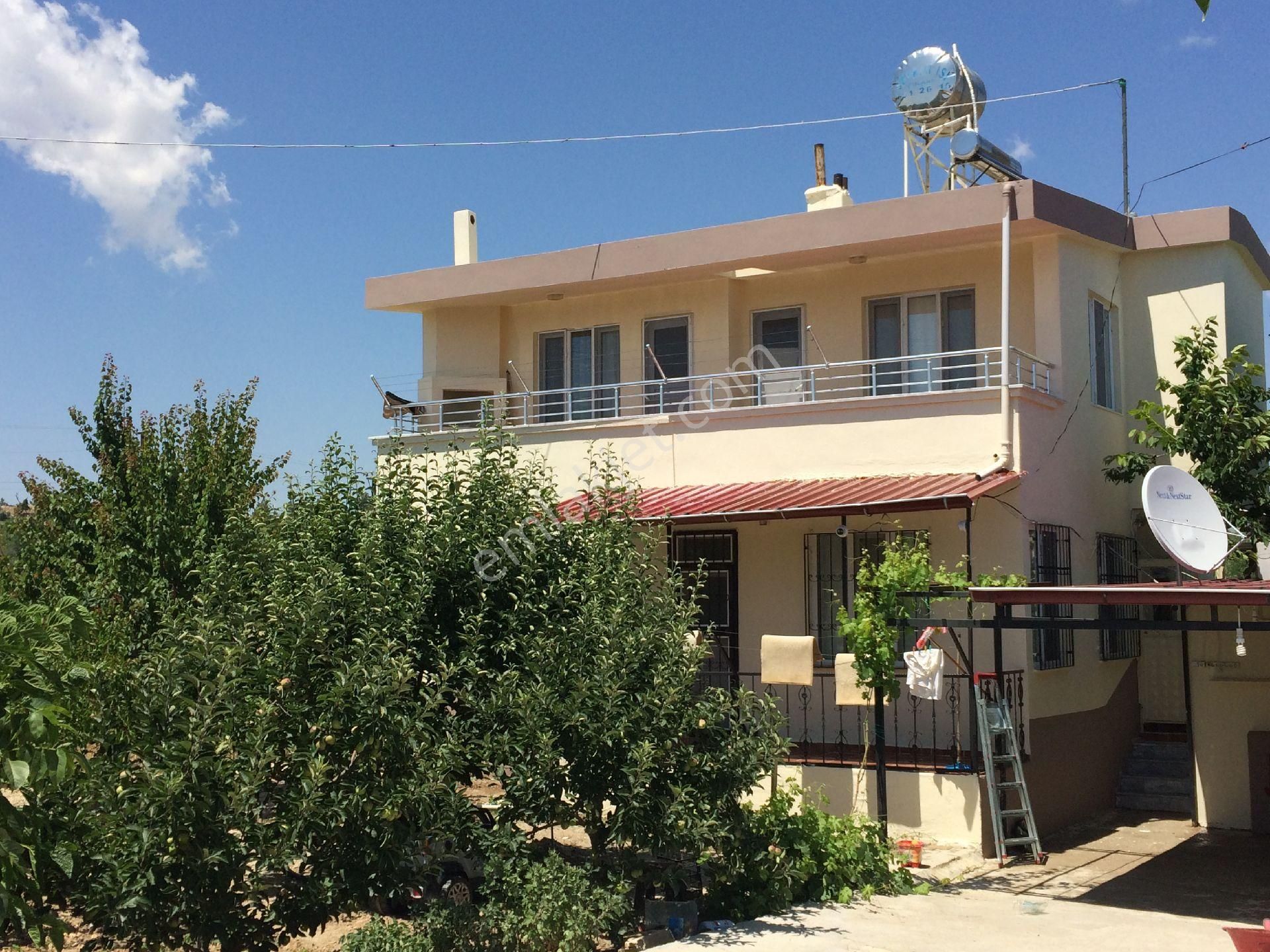 Gülnar Saray Satılık Villa Gülnar Mekeze 2 Dk Müstakil