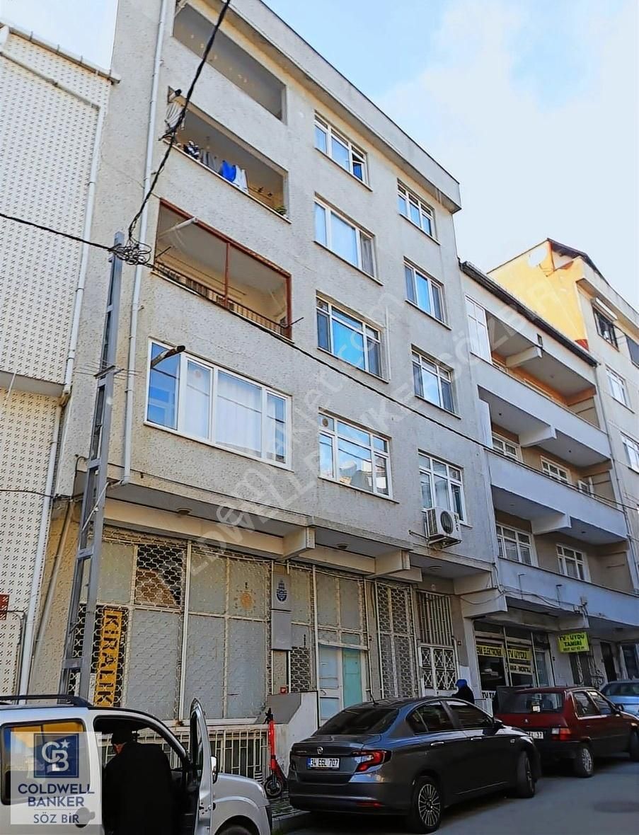 Üsküdar Ünalan Satılık Daire Ünalan Mahallesinde Satılık 2+1 Daire