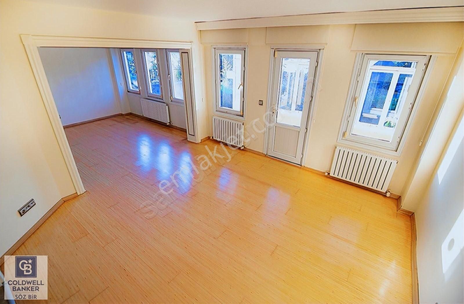 Beykoz Anadolu Hisarı Ayrı Girişli 4 Katlı Tarihi Konak - Görsel 32