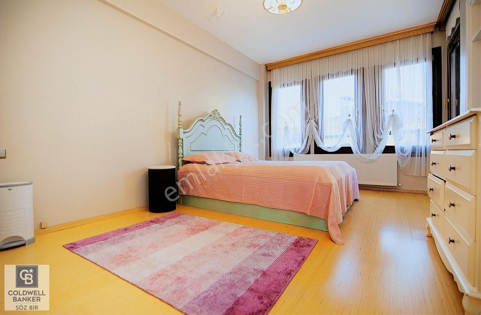 Beykoz Anadolu Hisarı Ayrı Girişli 4 Katlı Tarihi Konak - Görsel 19