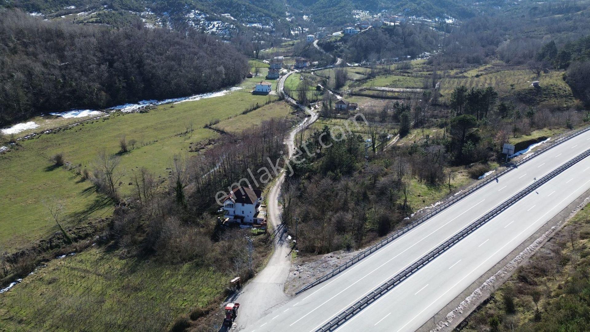 Bilgin Emlaktan Köy Merkezinde İki Denize Yakın %40 İmarlı Arsa - Görsel 6