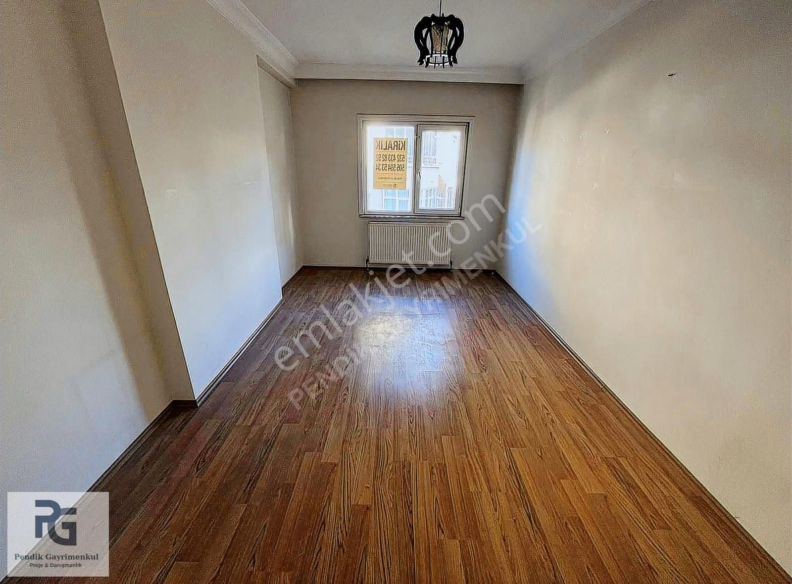 Pendik Velibaba Marmaraya Yakın Kiralık Daire Pendik Velibaba Mahallesinde Cadde'de 3+1 Kiralik Daire