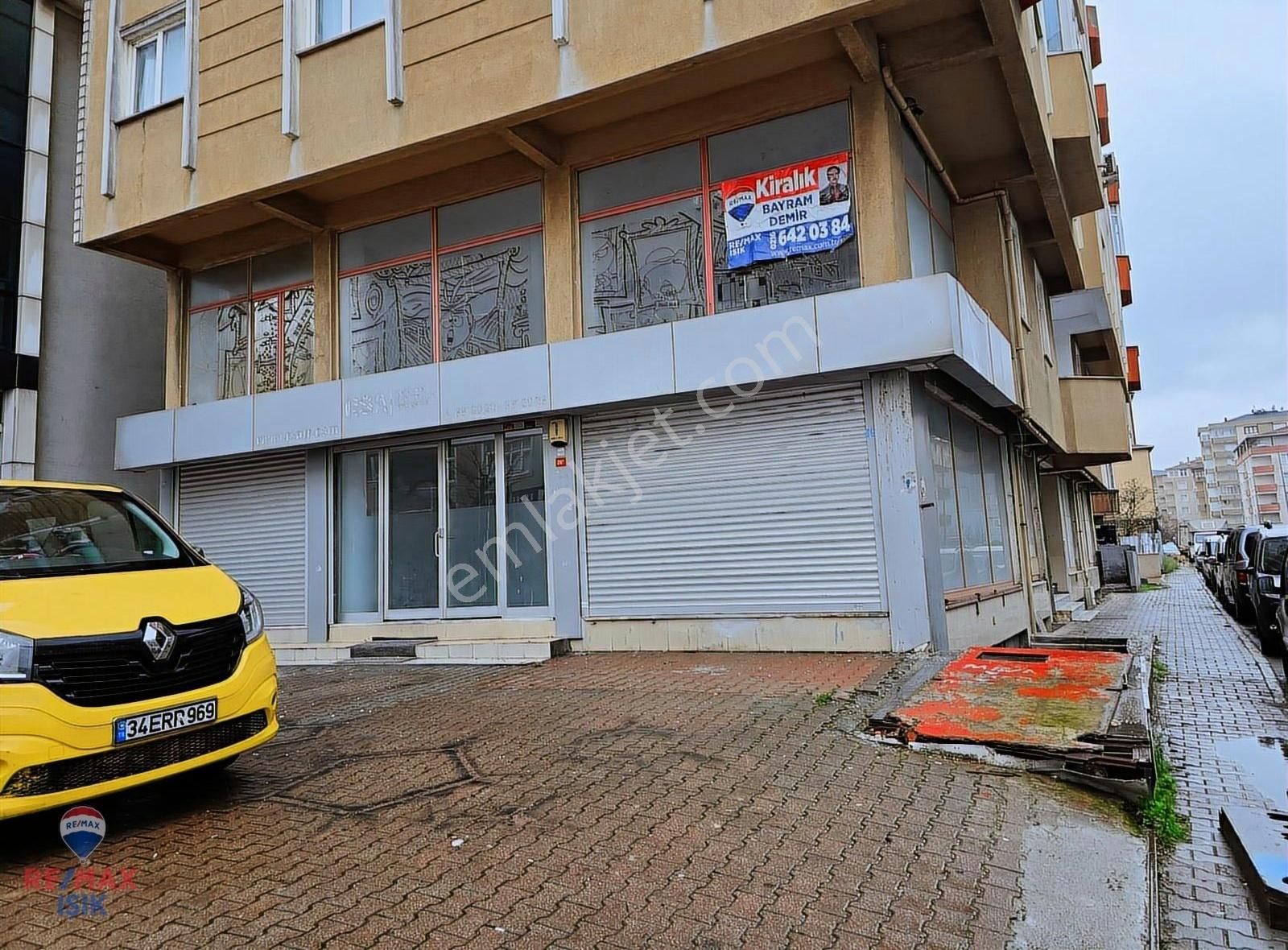 Ataşehir Ferhatpaşa Kiralık Atölye Ferhatpaşa Da 900m2 Masrafsız Çok Amaçlı