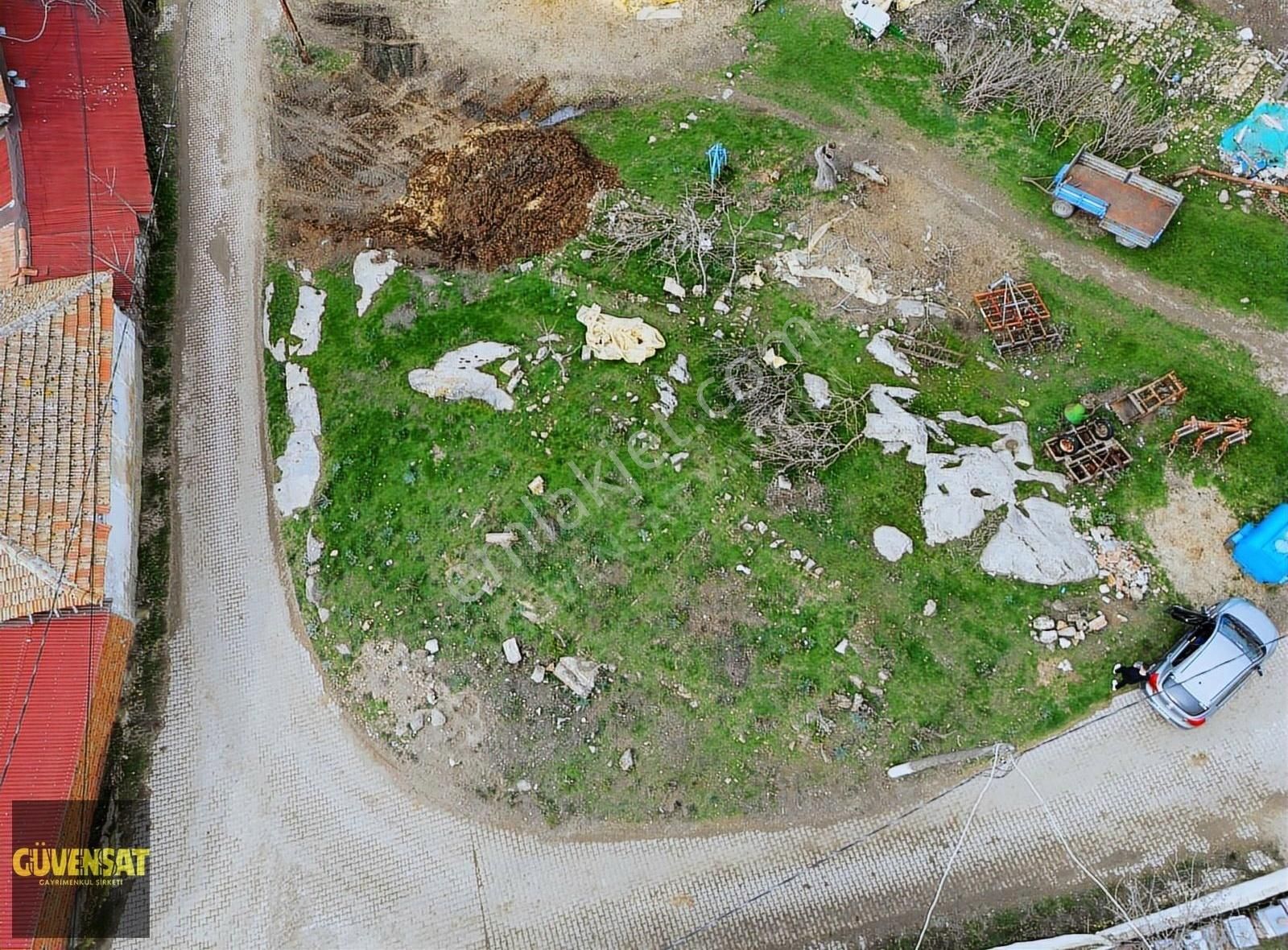 Kırklareli Merkez Kayalı Köyü Satılık Konut İmarlı Kayalı Köyünde İmarlı Ev Arsası Köşe Parsel