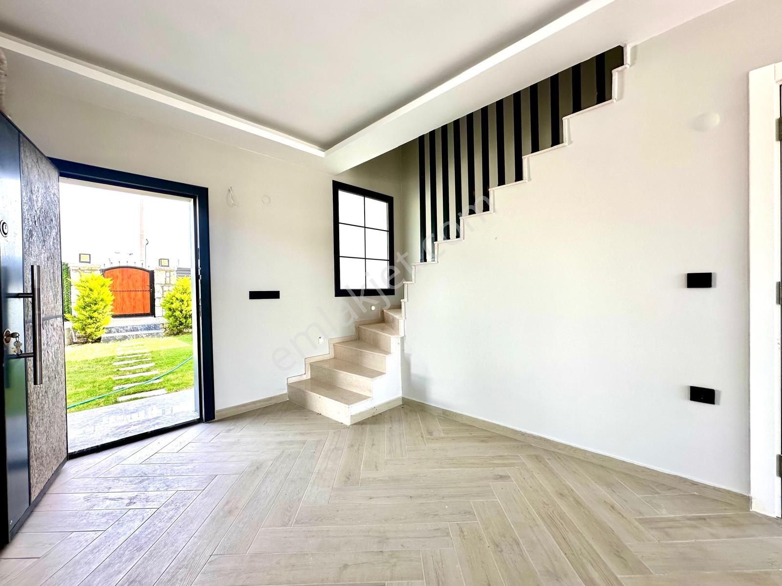 Alya Gayrimenkul Şifnede 3+1 Havuzlu Villa - Görsel 21