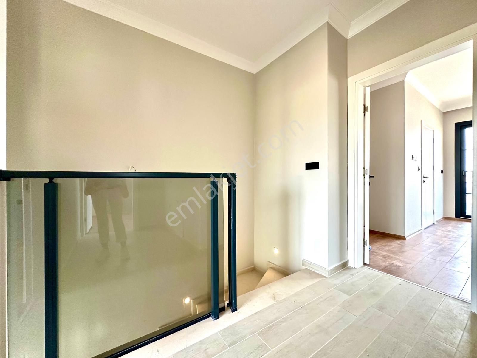 Alya Gayrimenkul Şifnede 3+1 Havuzlu Villa - Görsel 16