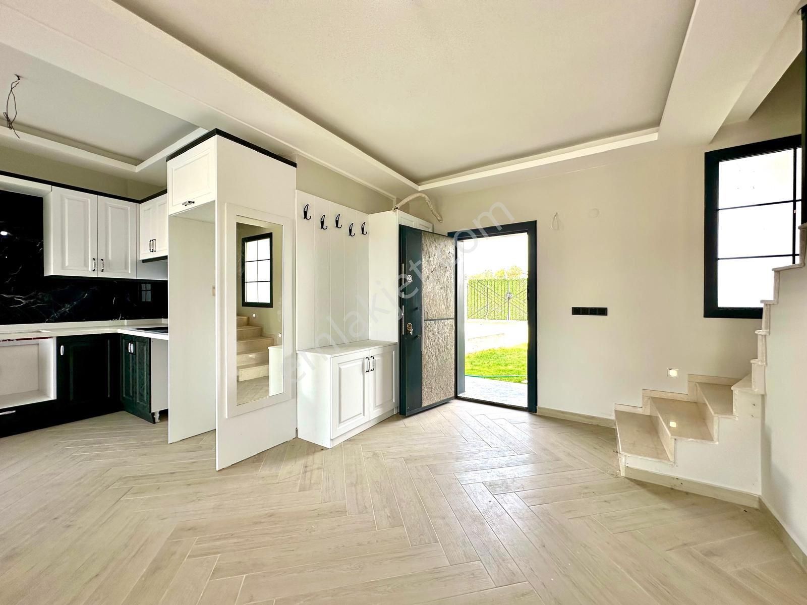 Alya Gayrimenkul Şifnede 3+1 Havuzlu Villa - Görsel 10