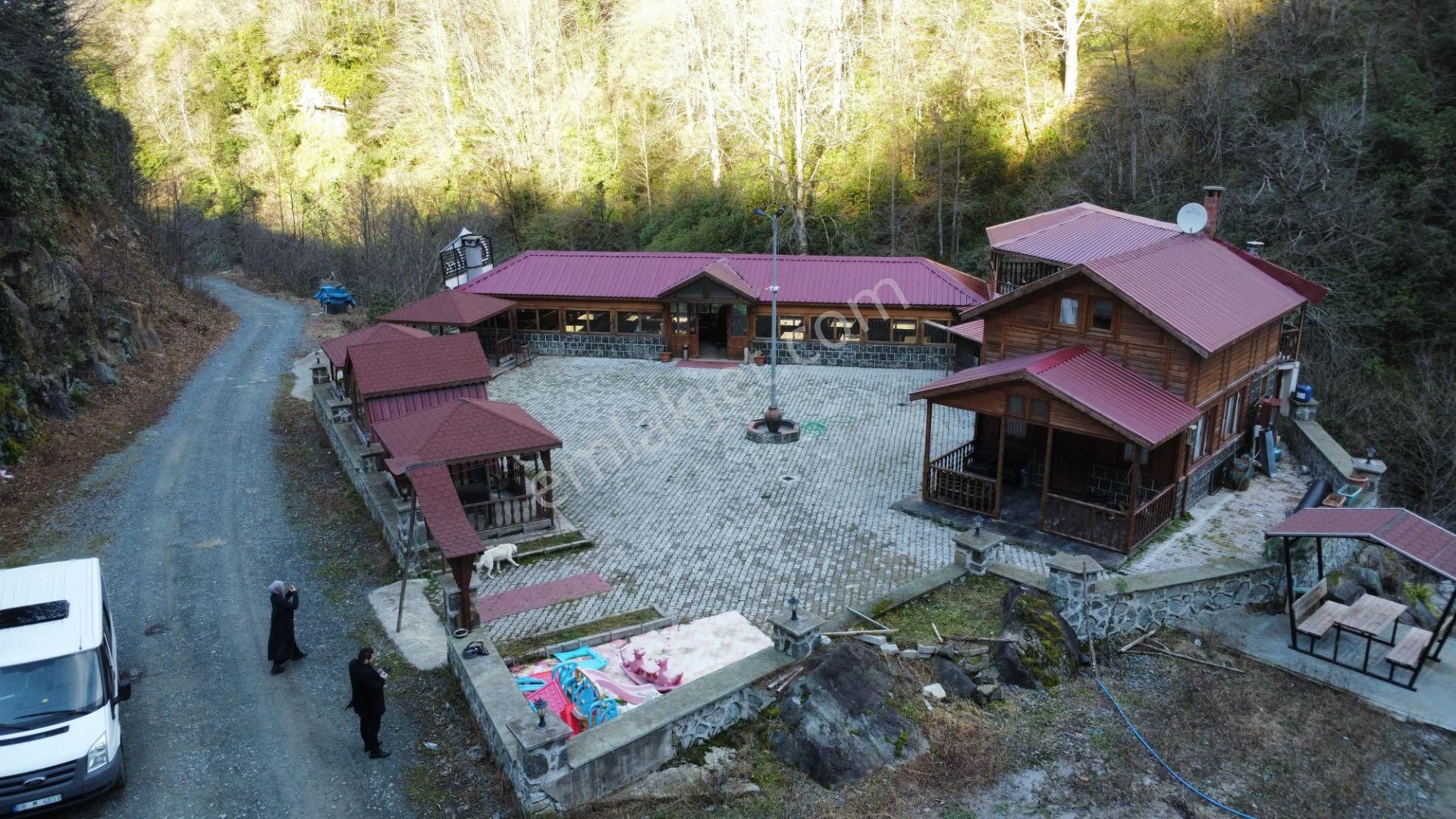 Artvin Arhavi'de Satılık Butik Otel